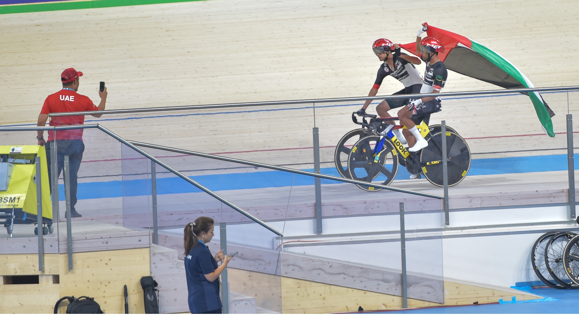 صورة بعنوان: يوسف ميرزا يهدي الإمارات الذهبية الثانية في ألعاب التضامن الإسلامي 