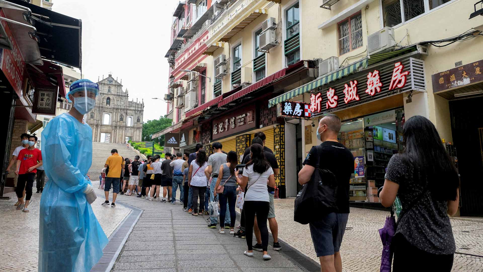 صورة بعنوان: الصين ترصد 939 إصابة جديدة بفيروس كورونا في البر الرئيسي 