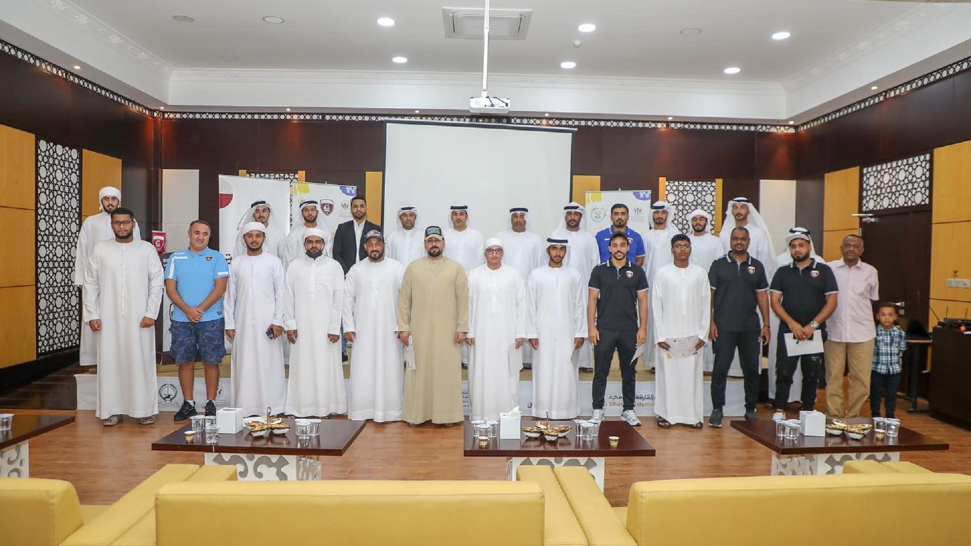 صورة بعنوان: نادي الحمرية يختتم بنجاح فعاليات ملتقى "عطلتنا غير" الصيفي 