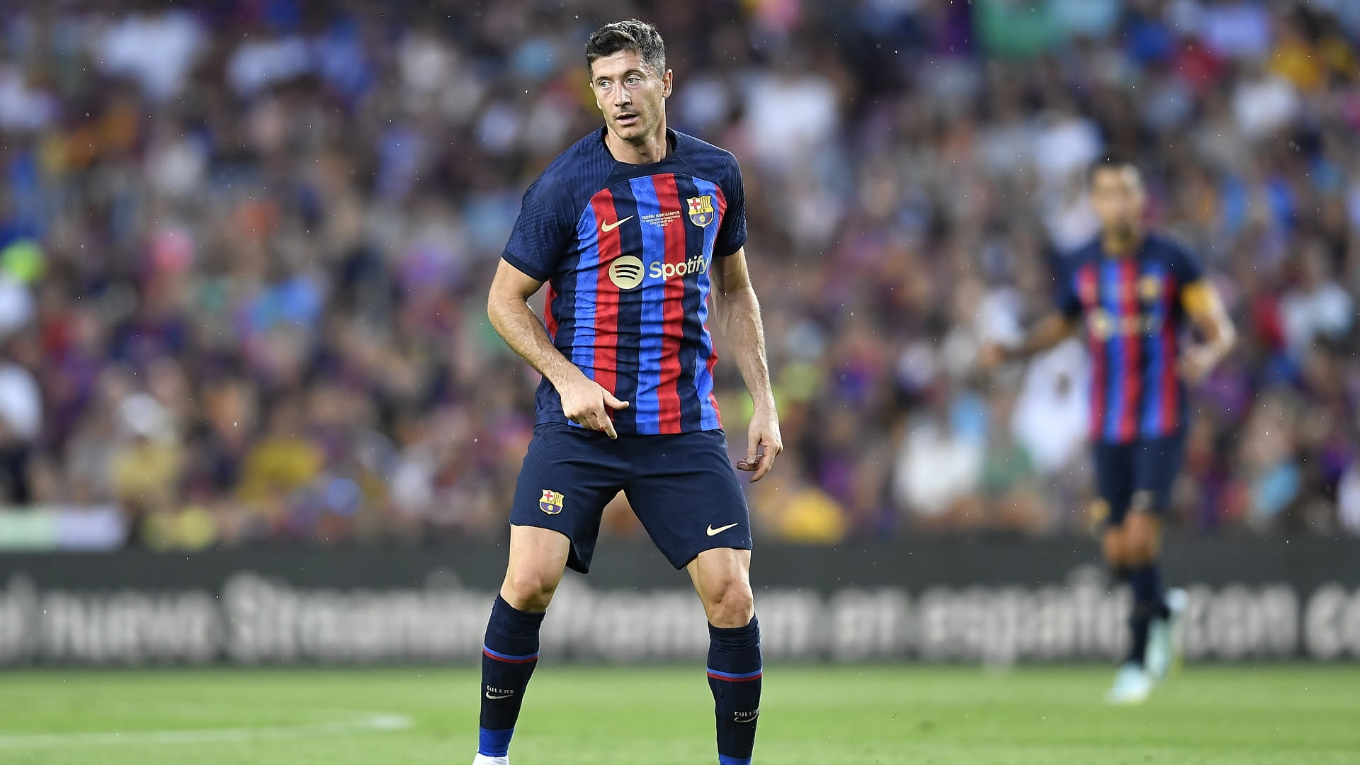 صورة بعنوان: برشلونة يقيد ليفاندوفسكي وبقية الصفقات الصيفية 