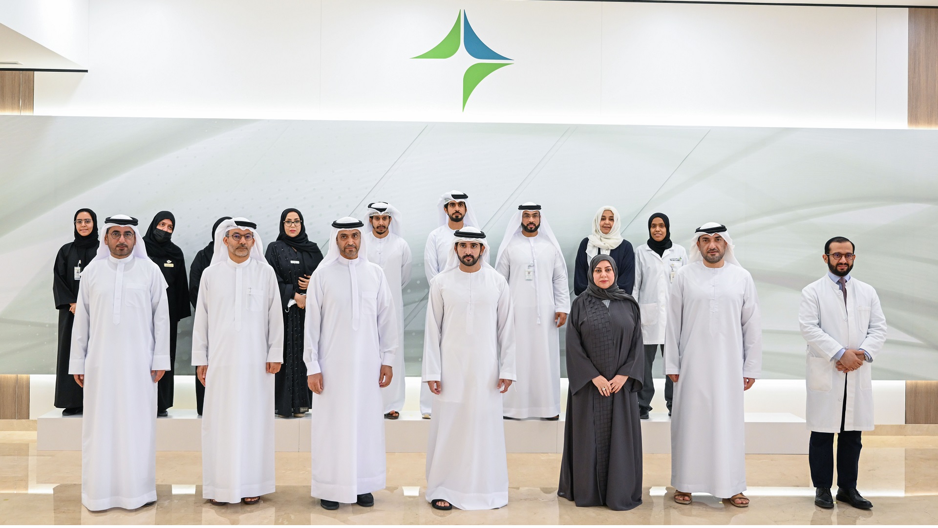 صورة بعنوان: حمدان بن محمد يدشن المبنى الجديد للعيادات الخارجية بمستشفى دبي 