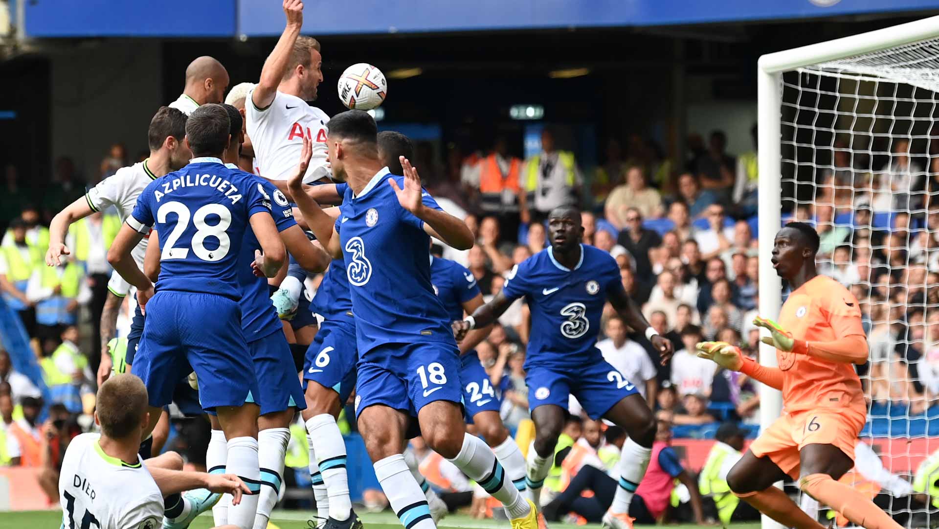 صورة بعنوان: توتنهام يخطف التعادل الإيجابي من أمام تشيلسي في الدوري الإنجليزي 