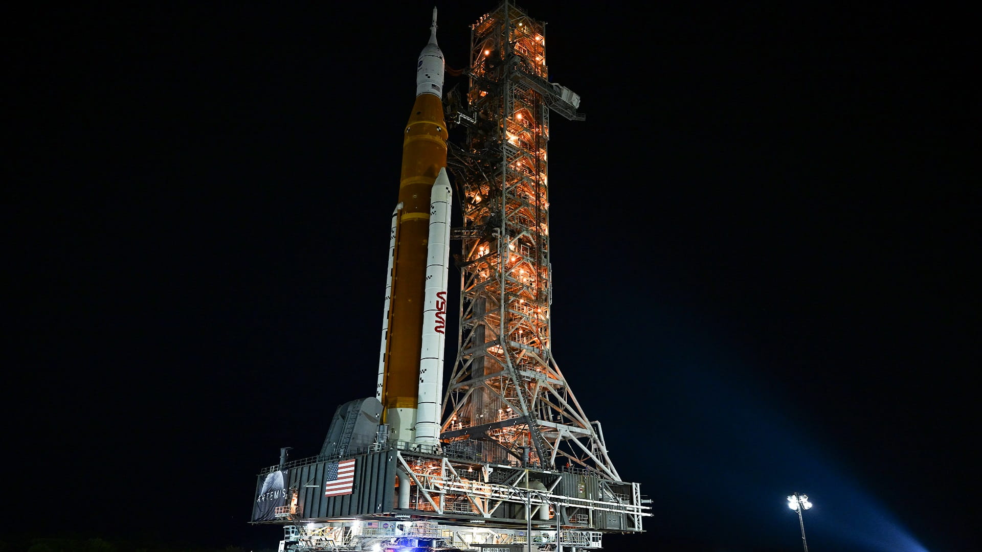 Image for the title: NASA's new rocket on launchpad for trip to Moon 