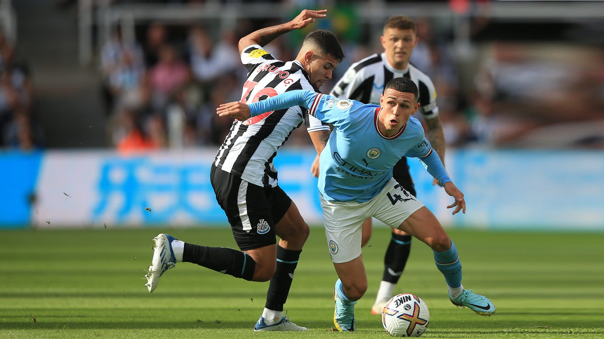 صورة بعنوان: نيوكاسل يونايتد يعرقل انطلاقة مانشستر سيتي بالدوري الإنجليزي 