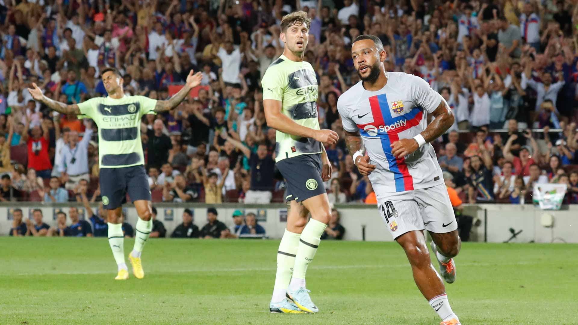 Image for the title: Barca and Man City draw charity friendly at Camp Nou 