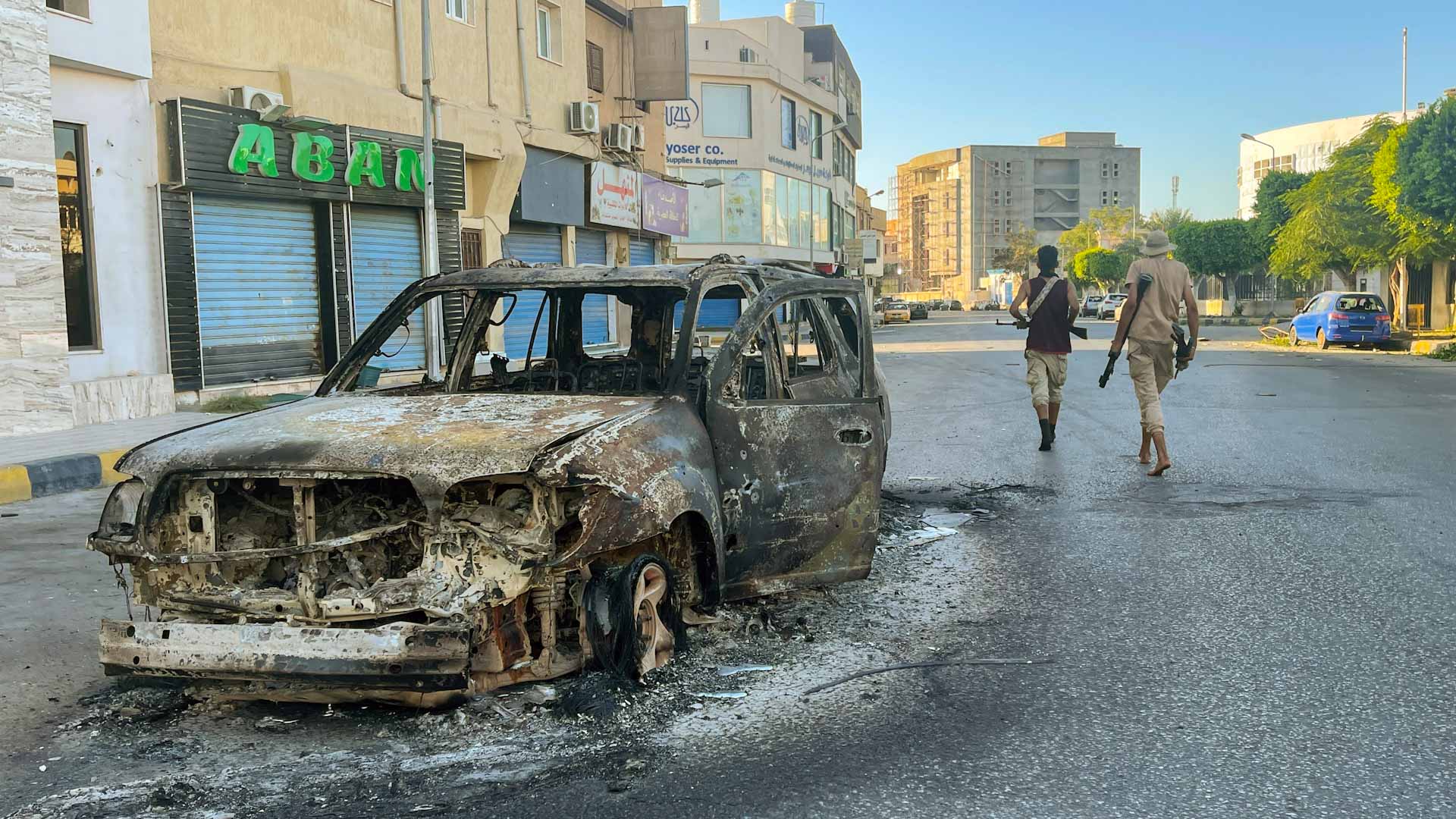 Image for the title: Libya clashes death toll rises to 32, and 159 wounded: ministry 