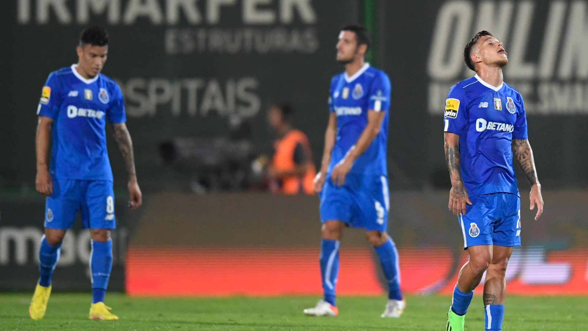 صورة بعنوان: ريو آفي يقسو على بورتو في الدوري البرتغالي لكرة القدم  