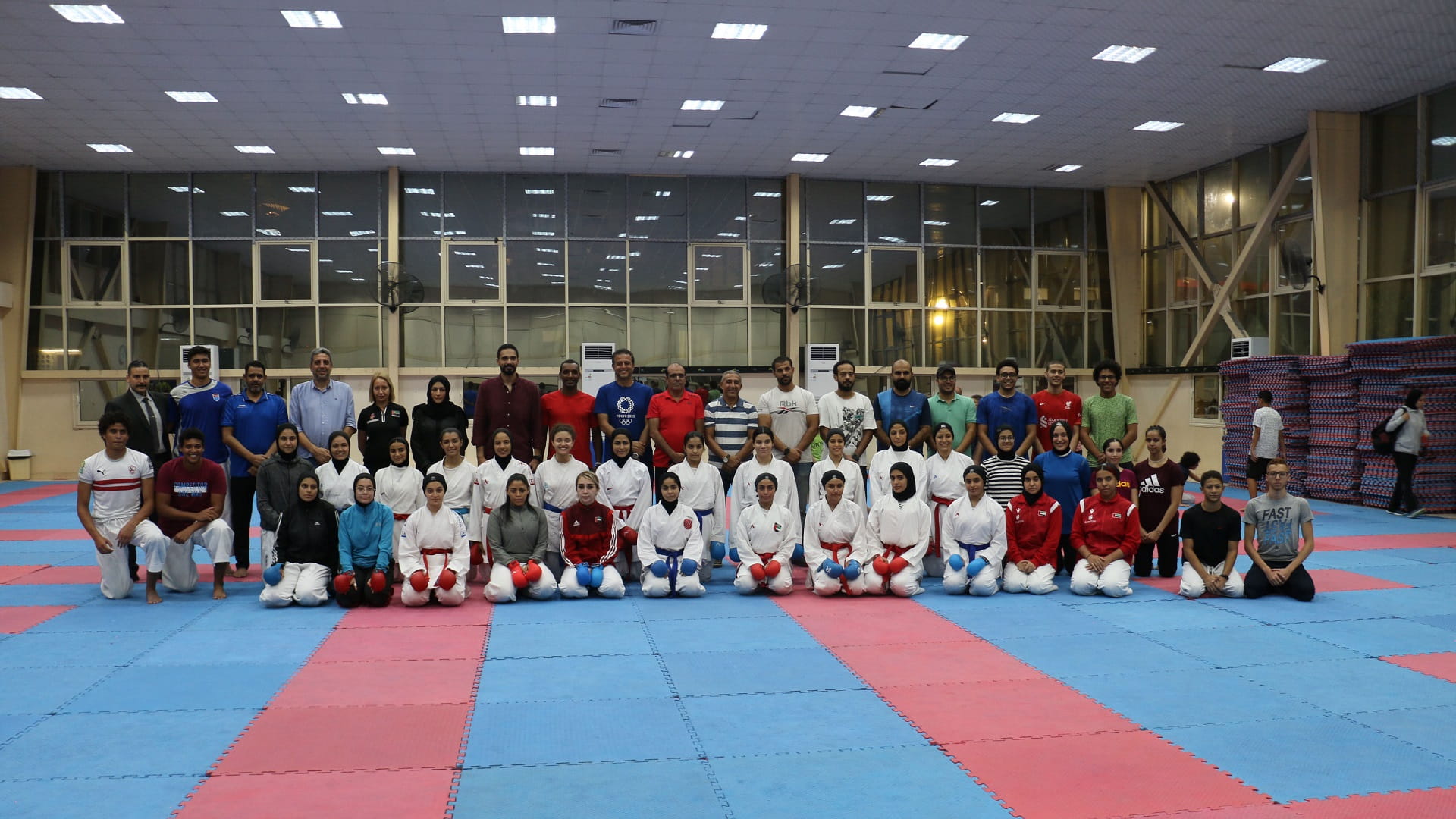 صورة بعنوان: نادي الشارقة الرياضي للمرأة يستعد للموسم الجديد بمعسكرات عدة 