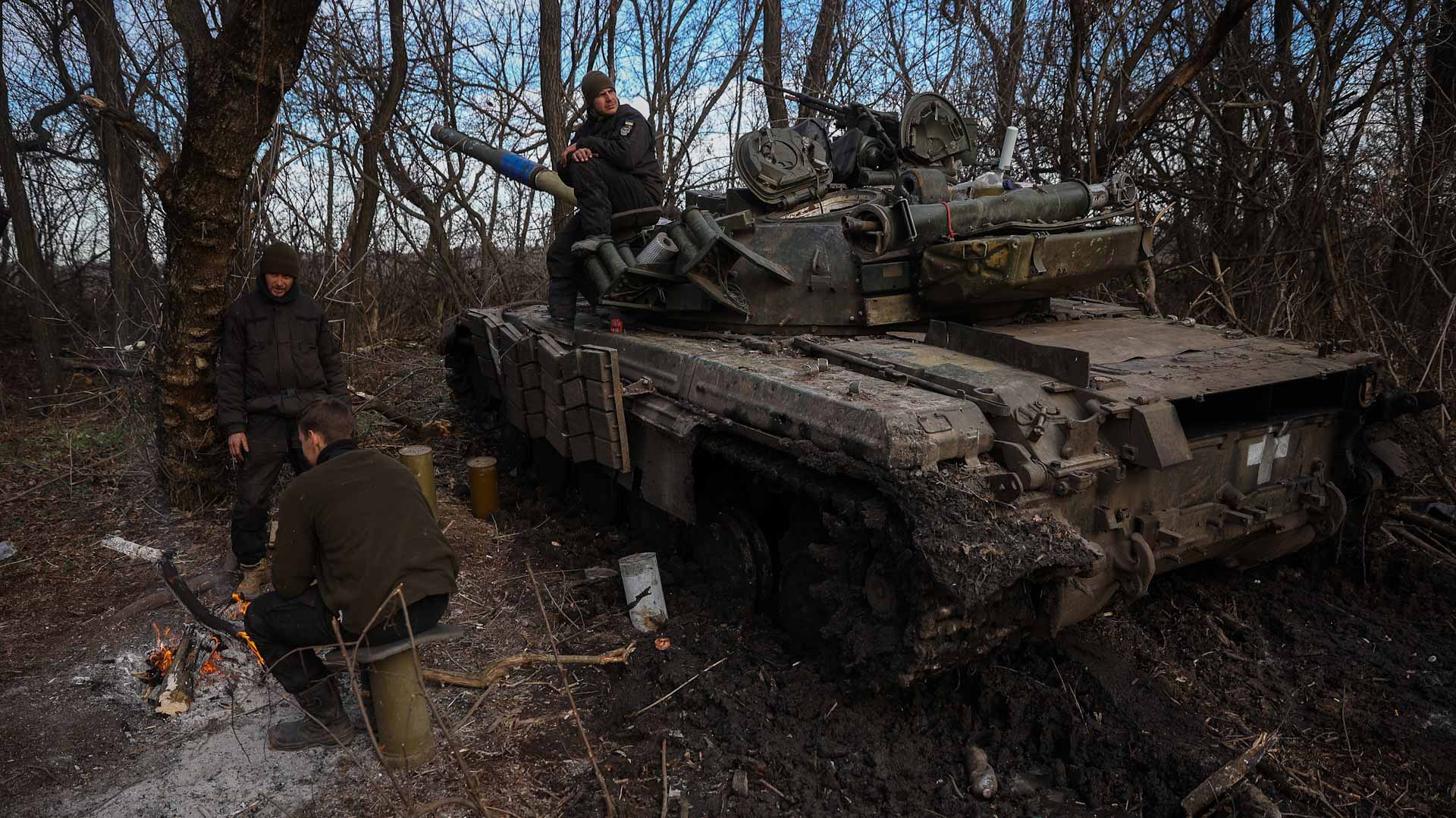 Image for the title: Italy's govt backs sending weapons to Ukraine through 2023 