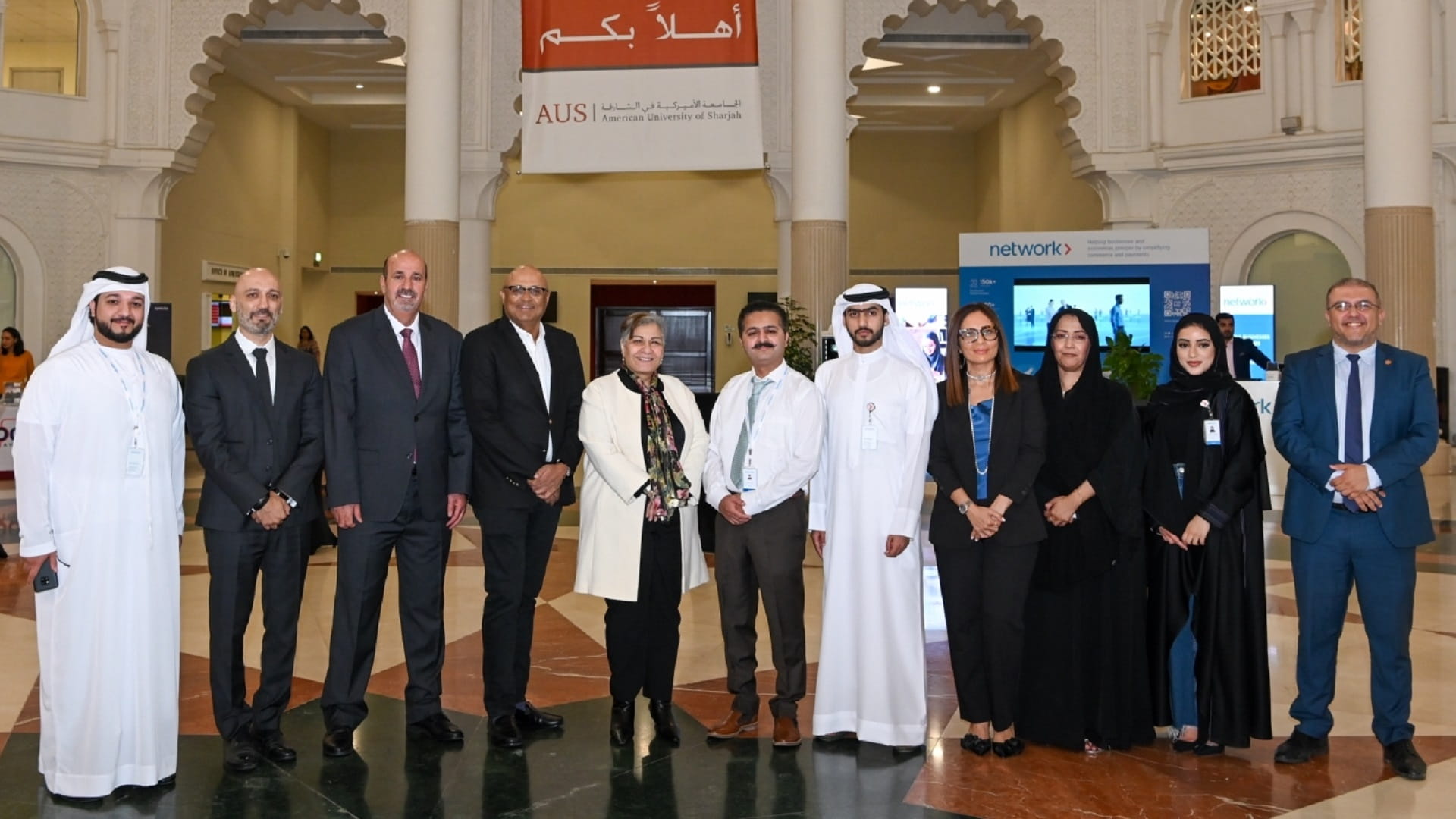 صورة بعنوان: "أميركية الشارقة" تنظم مخيماً شبابياً في مجال التكنولوجيا المالية 