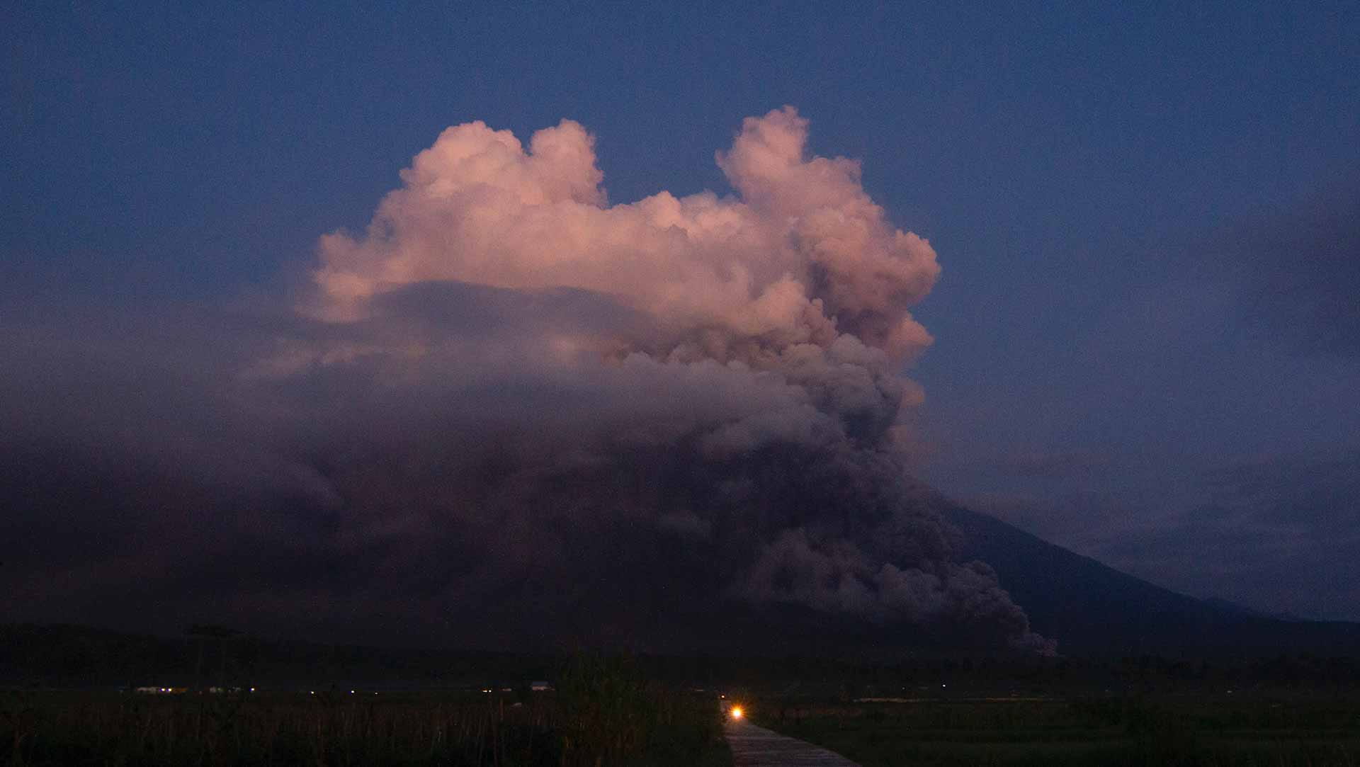 Image for the title: Indonesia's Semeru volcano erupts 