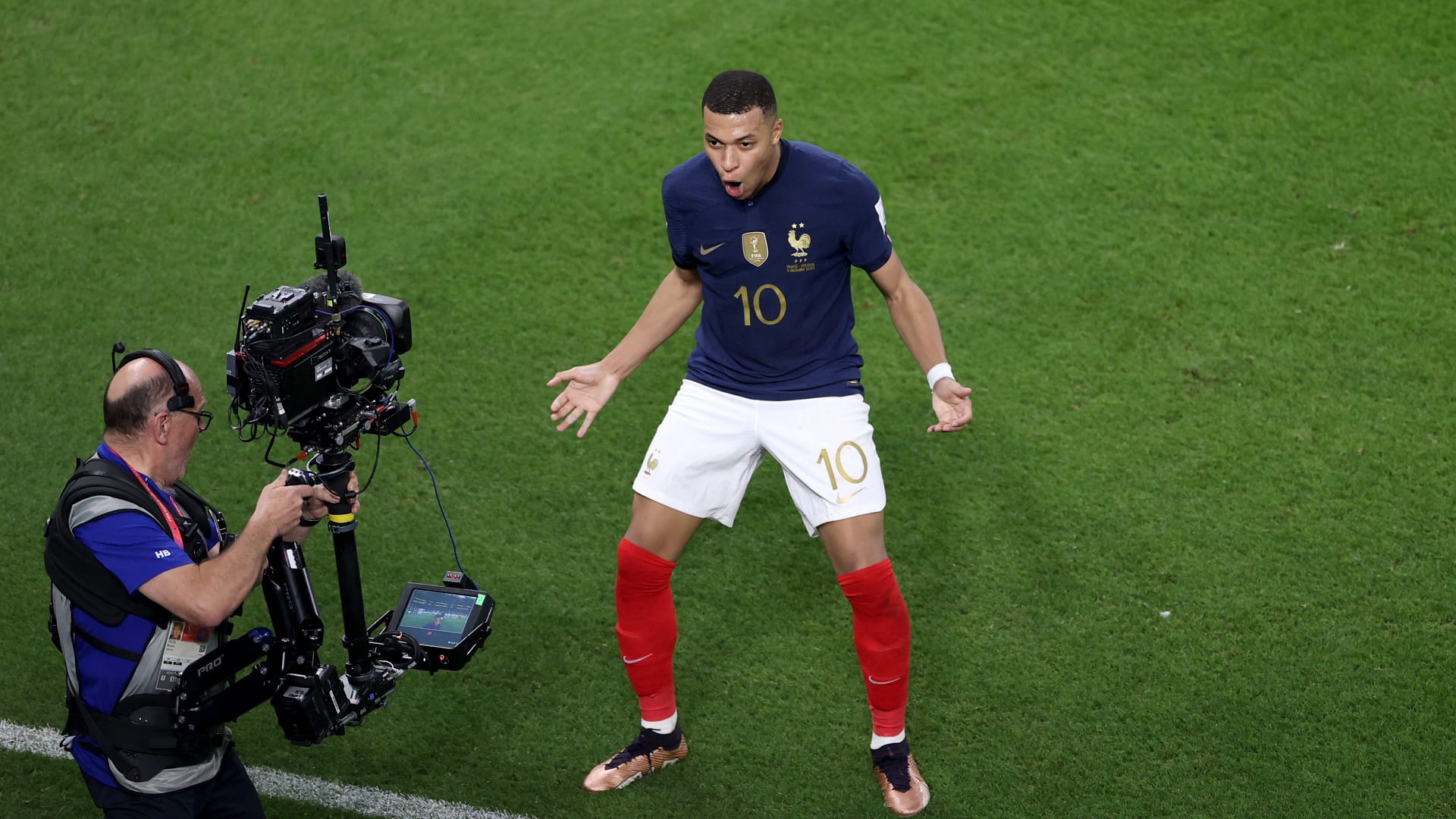 Image for the title: France beat Poland 3-1 to reach World Cup quarter-finals 