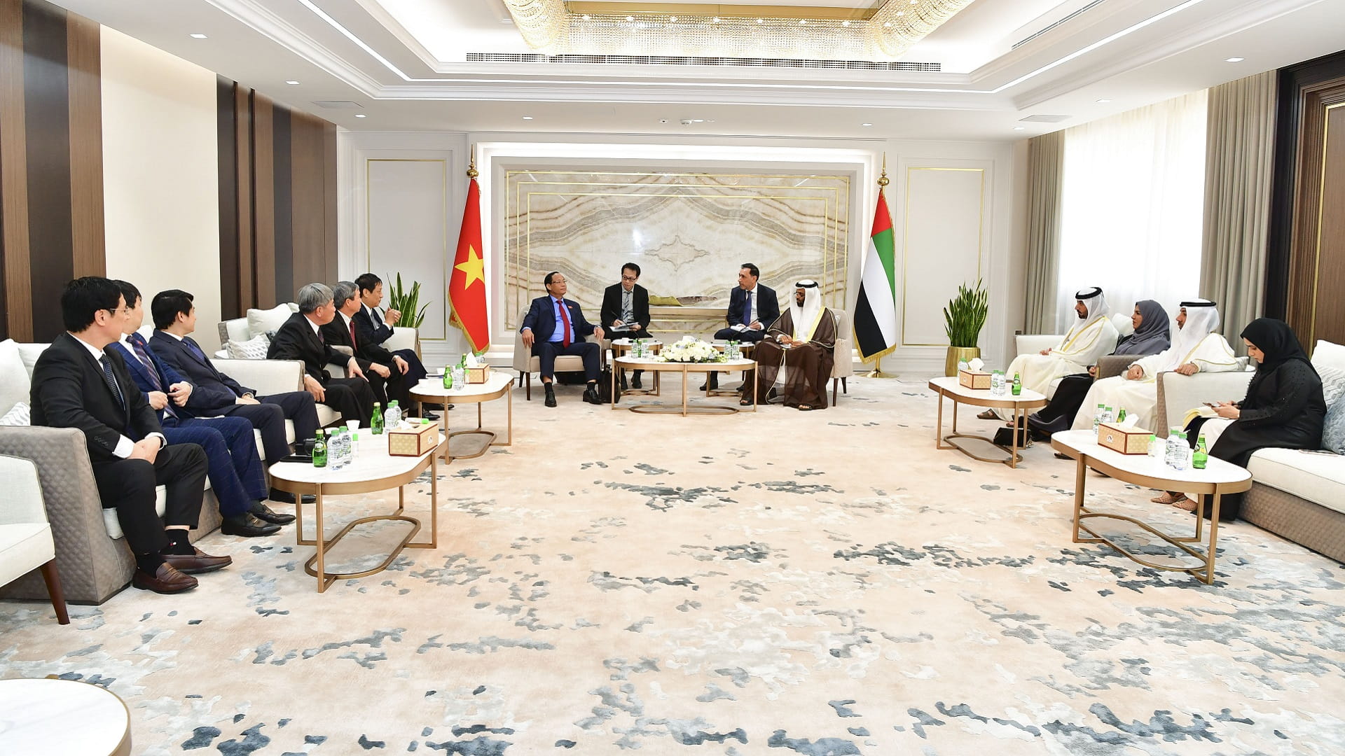 Image for the title: FNC, Vietnam’s National Assembly discuss cooperation 