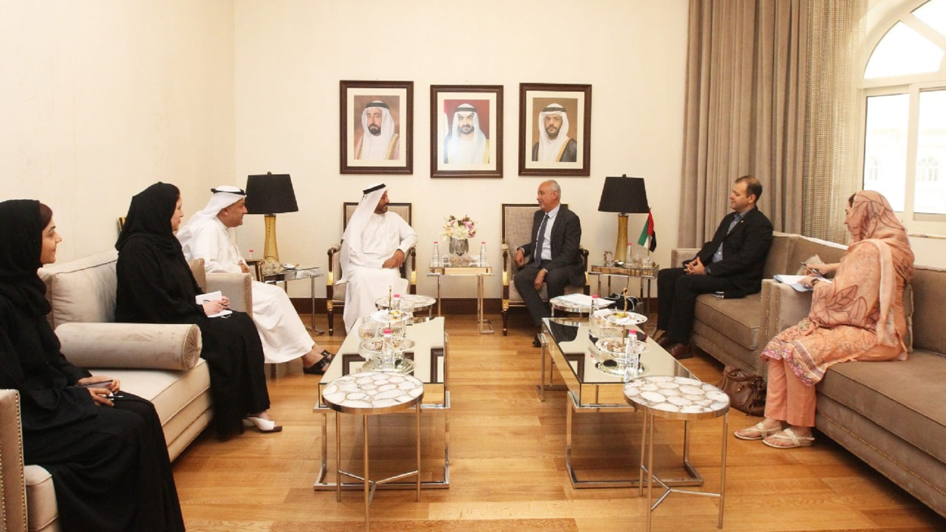 صورة بعنوان: "غرفة الشارقة" تبحث مع باكستان تعزيز التعاون التجاري والاستثماري 