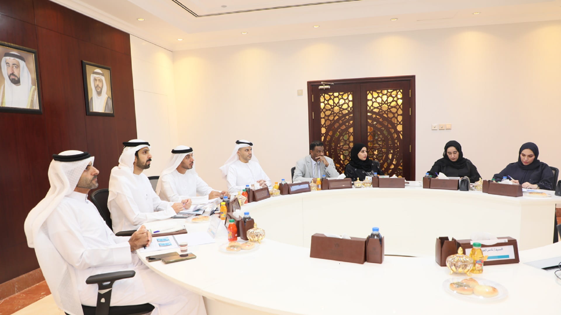 صورة بعنوان: "روّاد" تعتمد قرارات تمويل بقيمة 1.8 مليون درهم لمشاريع بالشارقة 