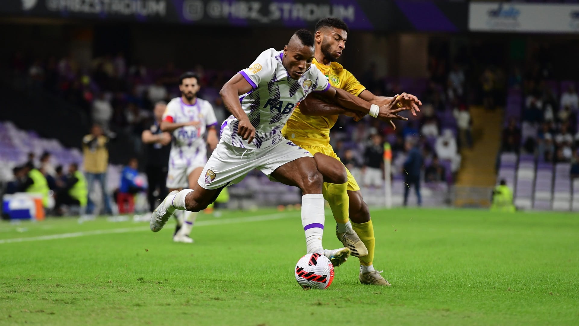 Image for the title: Al Nasr tied with Al Batayeh 2-2 in ADNOC Professional League 