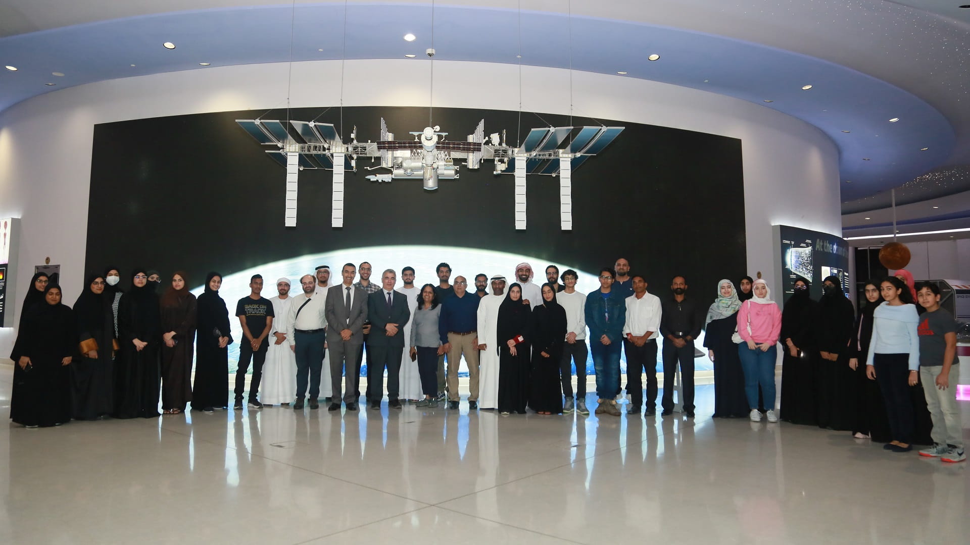 صورة بعنوان: "الشارقة لعلوم الفضاء" تعرّف بمهارات القياس الضوئي للنجوم والكواكب 