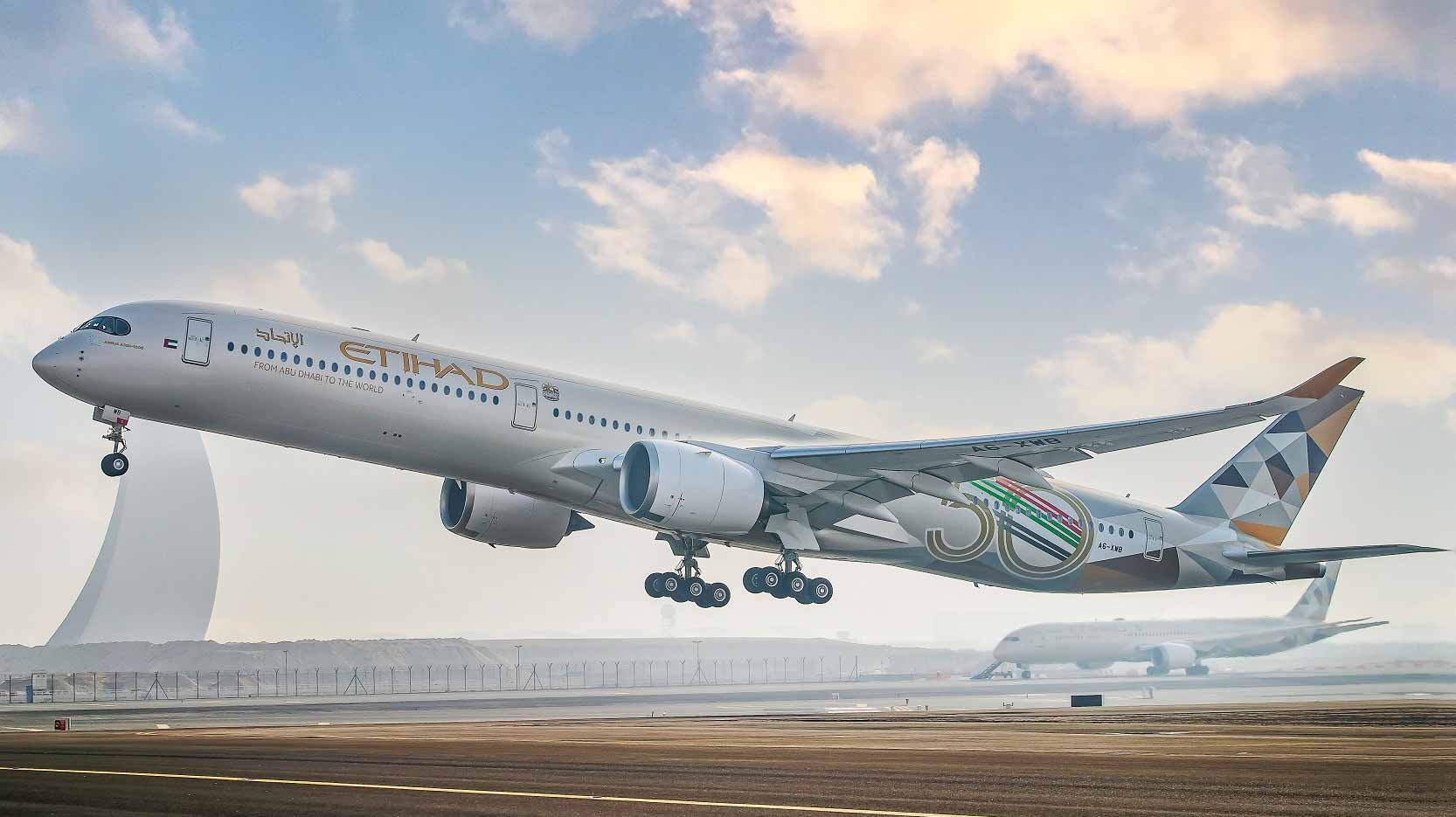 Image for the title: Etihad Airways adds flights to Shanghai 