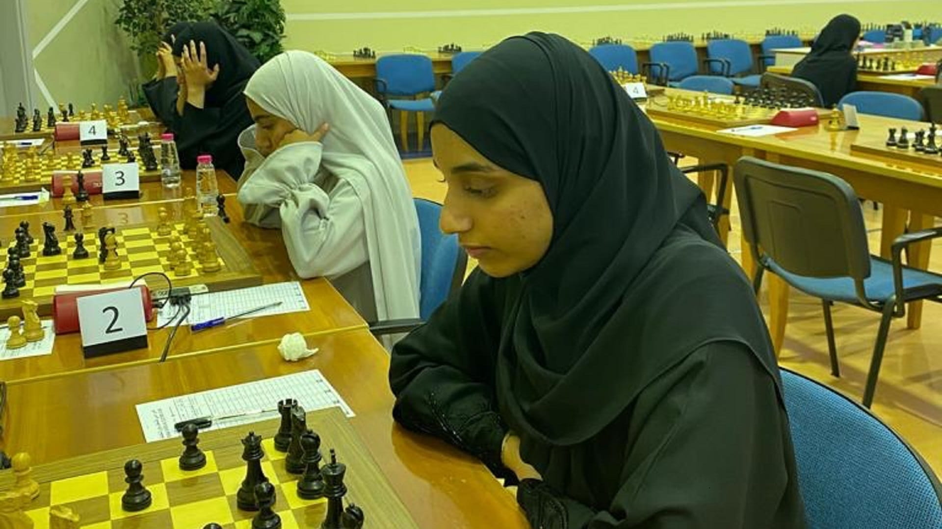 صورة بعنوان: لاعبات الشارقة يظفرن بذهب الدوري العام لشطرنج فرق الفئات السنية  