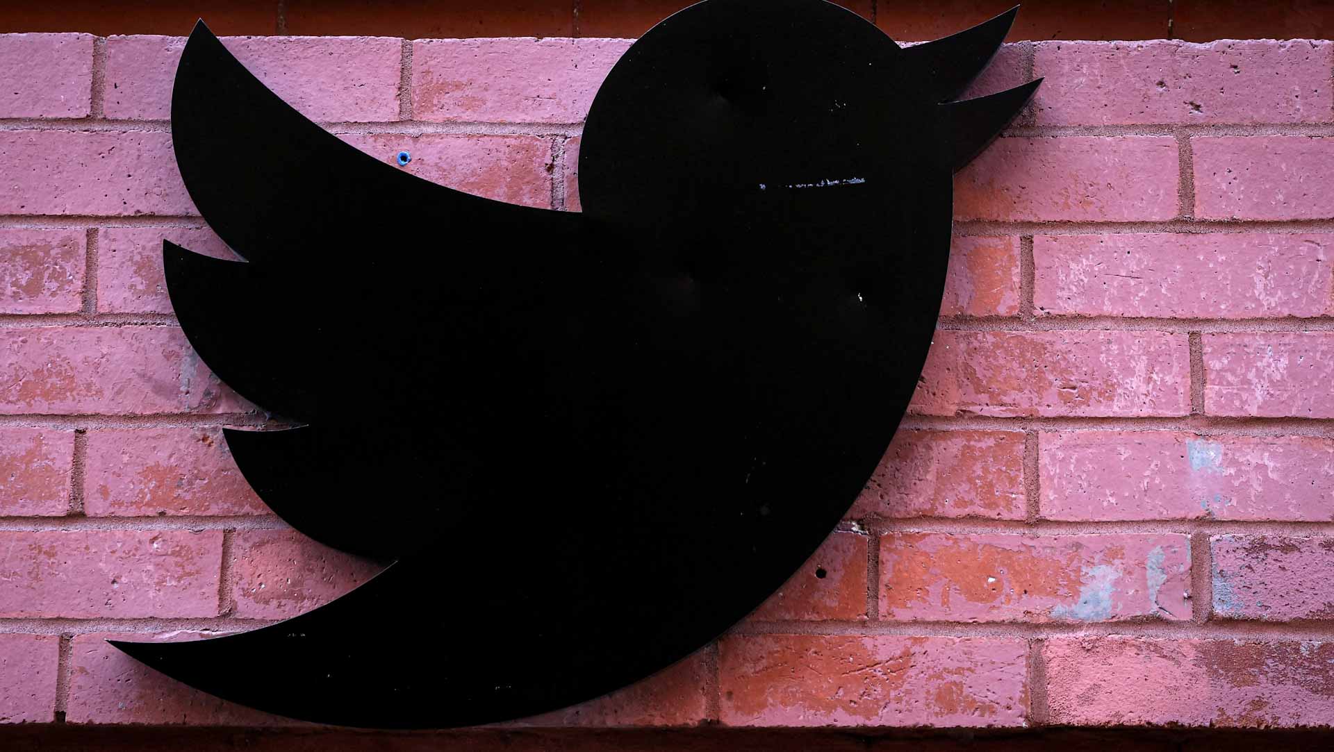 صورة بعنوان: انقطاع خدمات "تويتر" عن آلاف المستخدمين 