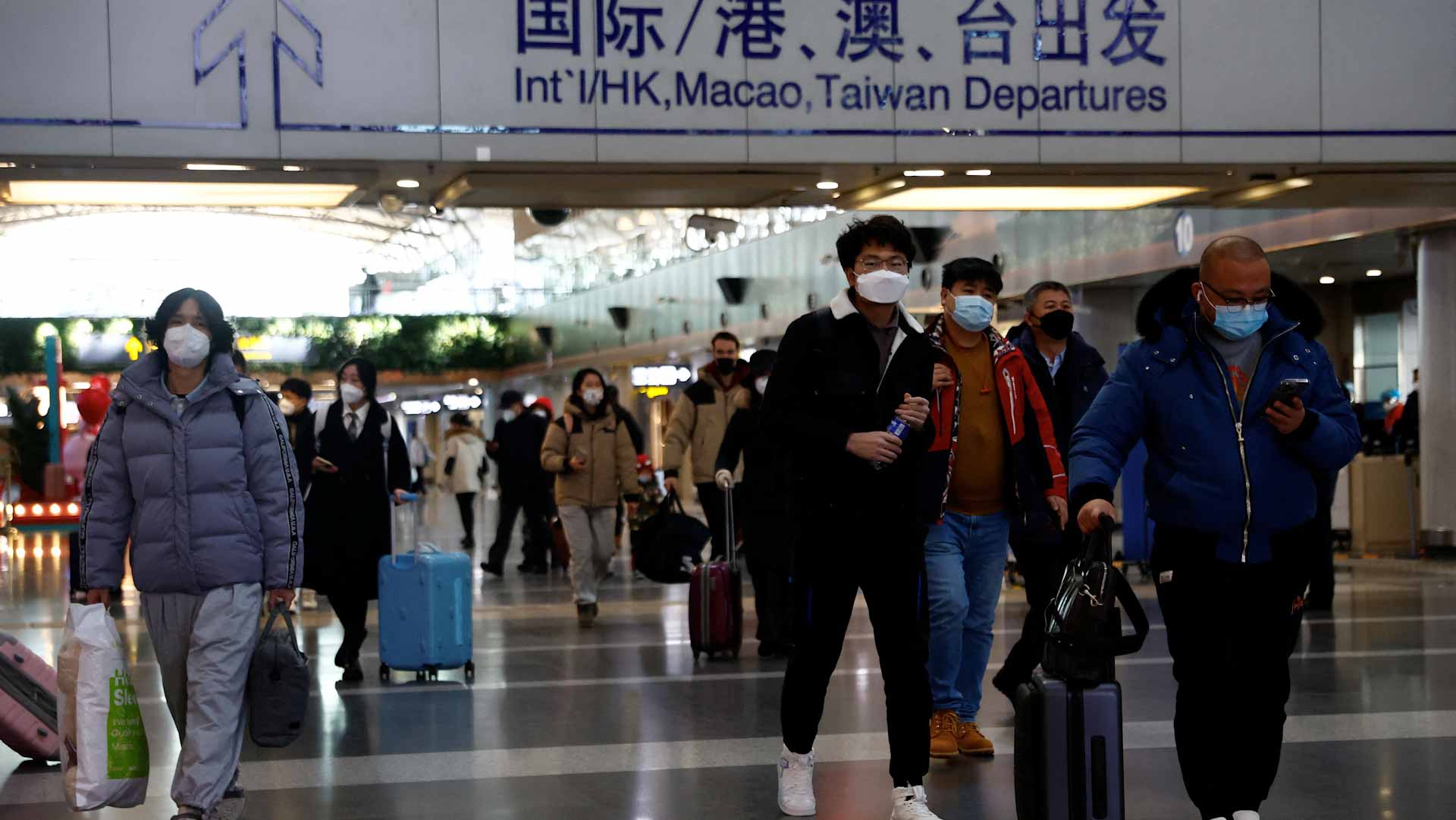 صورة بعنوان: الصين تخفف قيود كورونا على رحلات الطيران المحلية والدولية 