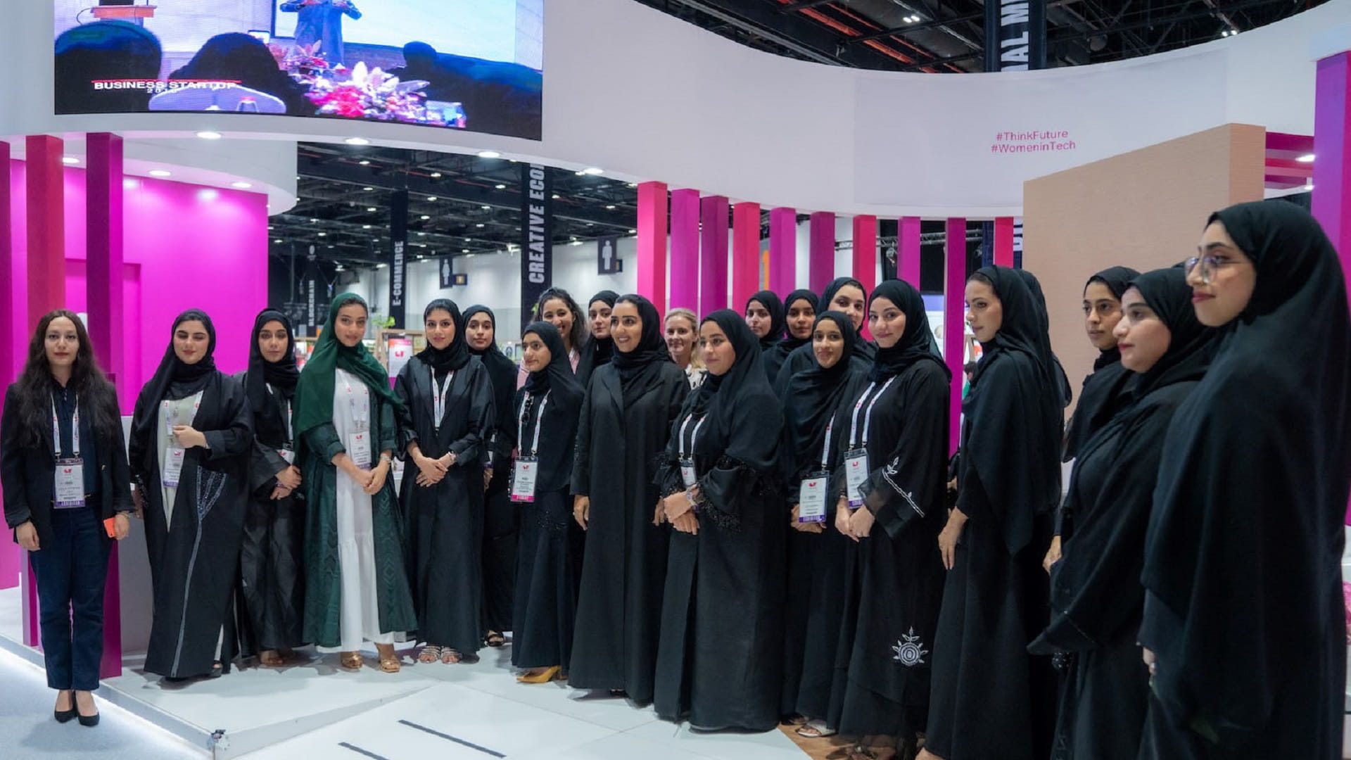 صورة بعنوان: سيدات أعمال الشارقة يرشح 7 رائدات للمشاركة بمنافسة "بيرل كويست" 