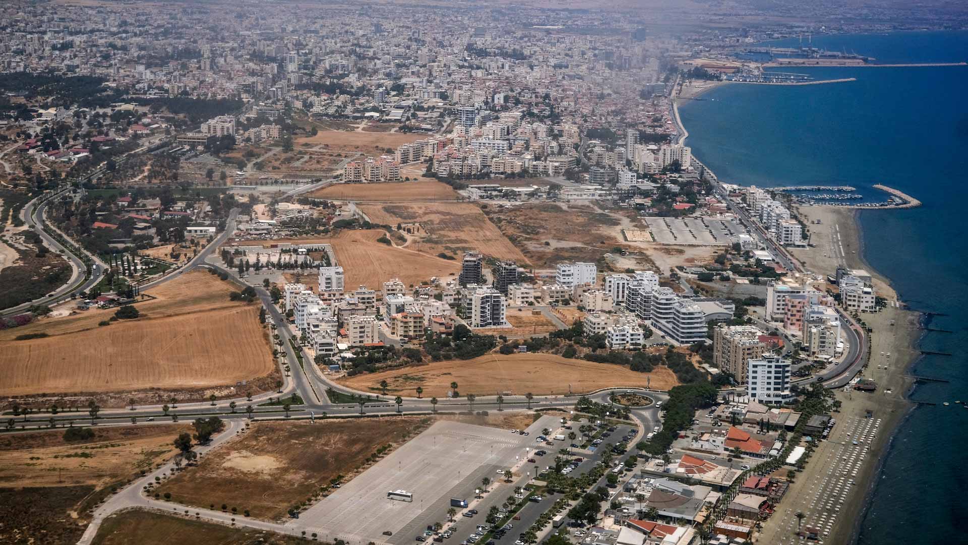 Image for the title: Egypt inflation climbs to 7.3% in Jan from 5.9% in Dec 