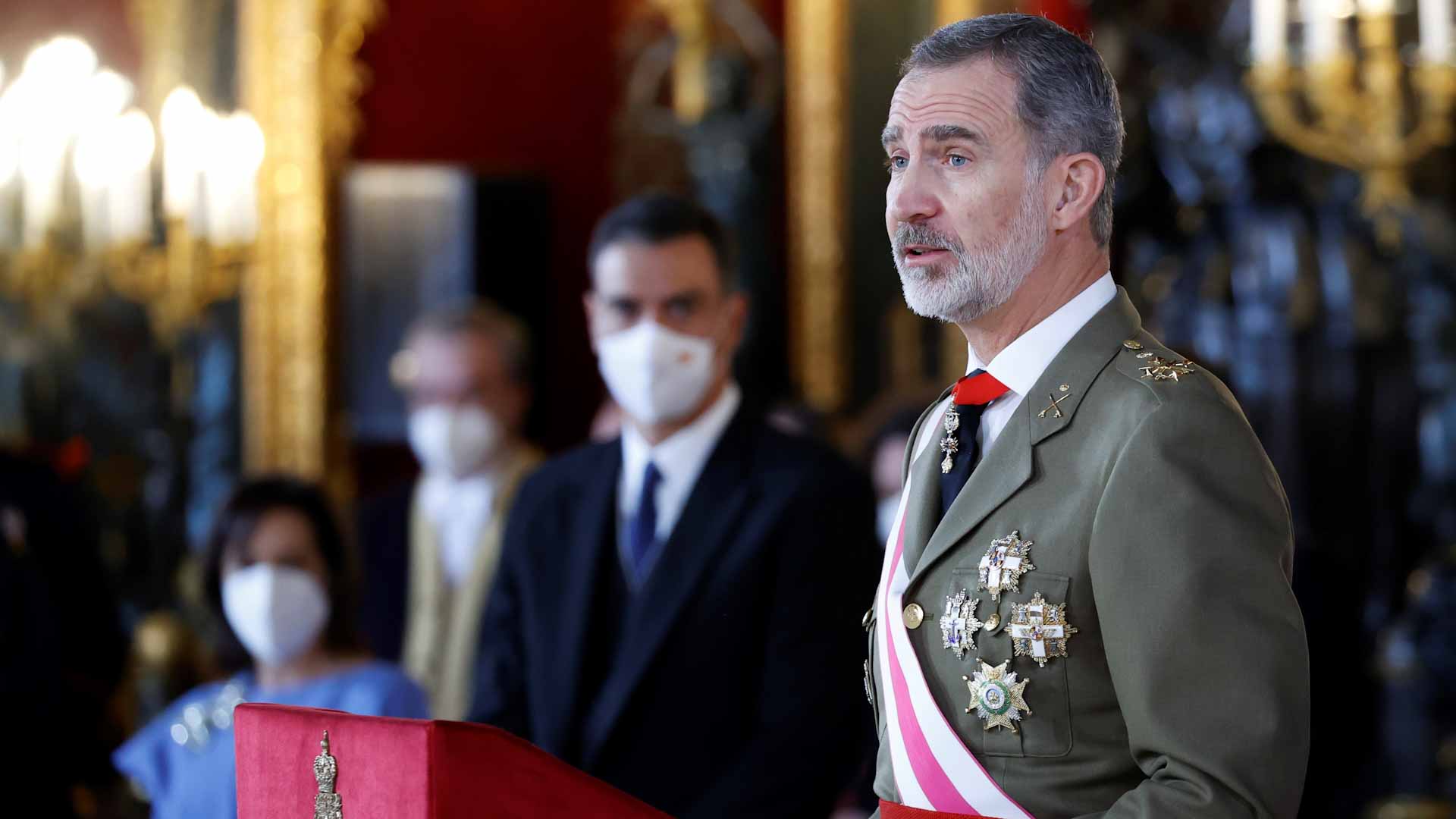 Image for the title: King of Spain tests positive for Covid-19: royal palace 