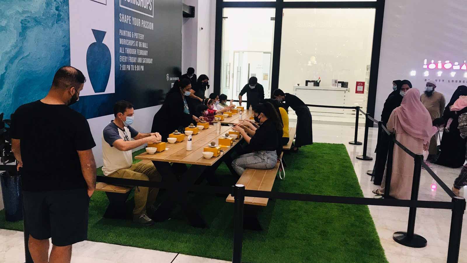 Image for the title: 06 Mall organises free painting and pottery workshops in February 