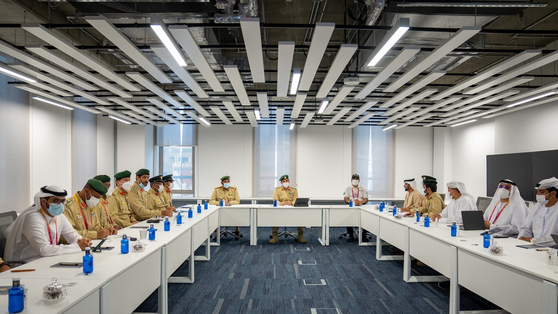 صورة بعنوان: عبد الله المري يترأس اجتماع اللجنة التنفيذية لمراكز الشرطة الذكية 