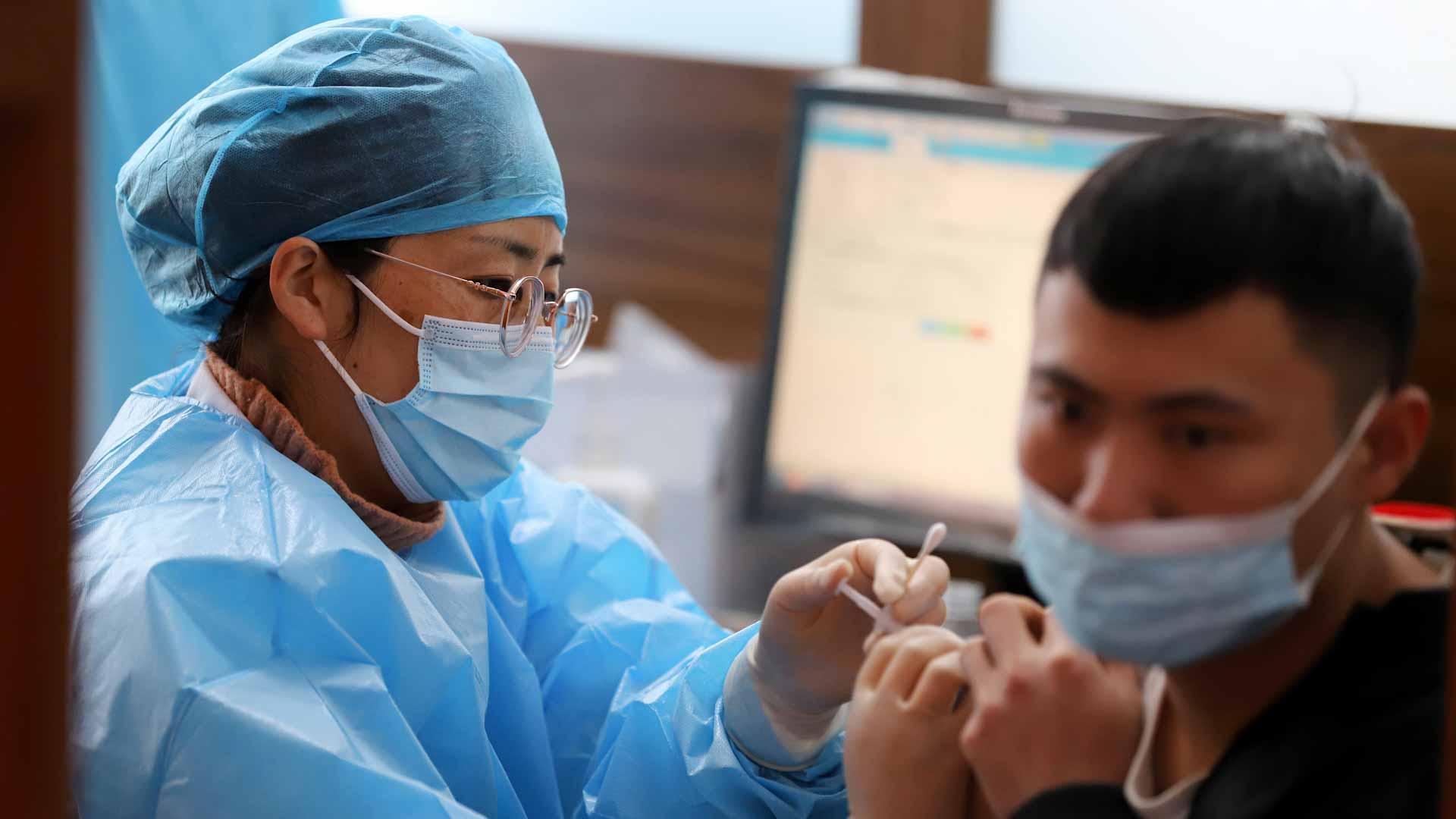 Image for the title: China allows COVID boosters of technologies than primary shots 