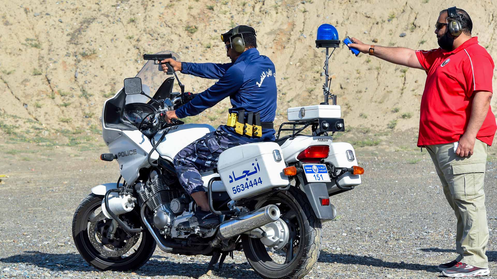 صورة بعنوان: شرطة الشارقة تستضيف "بطولة الرماية الـ 40" في ميادين الخضيرة 