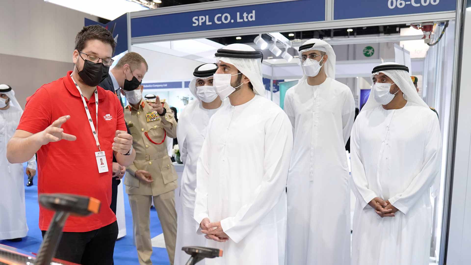 Image for the title: Hamdan bin Mohammed visits UMEX and SimTEX 2022 exhibition