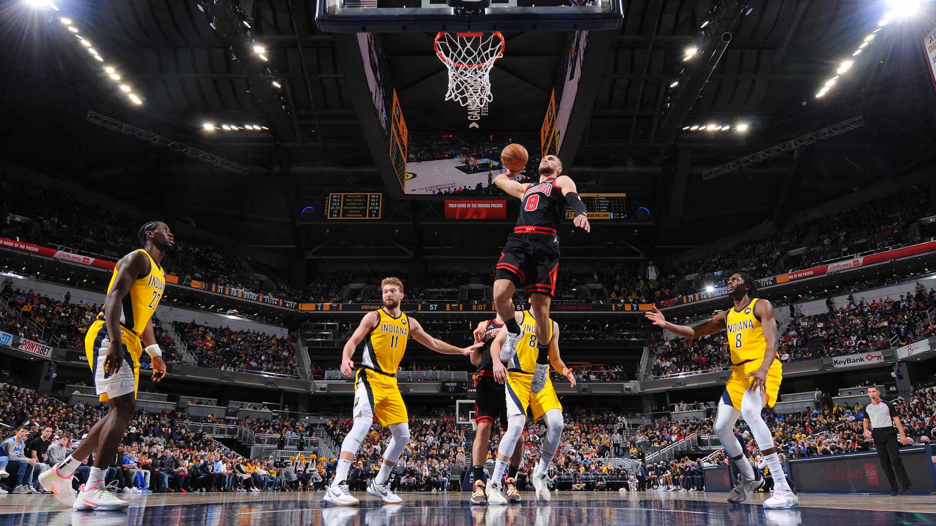 صورة بعنوان: شيكاغو بولز يتصدر المنطقة الشرقية في السلة الأميركية  