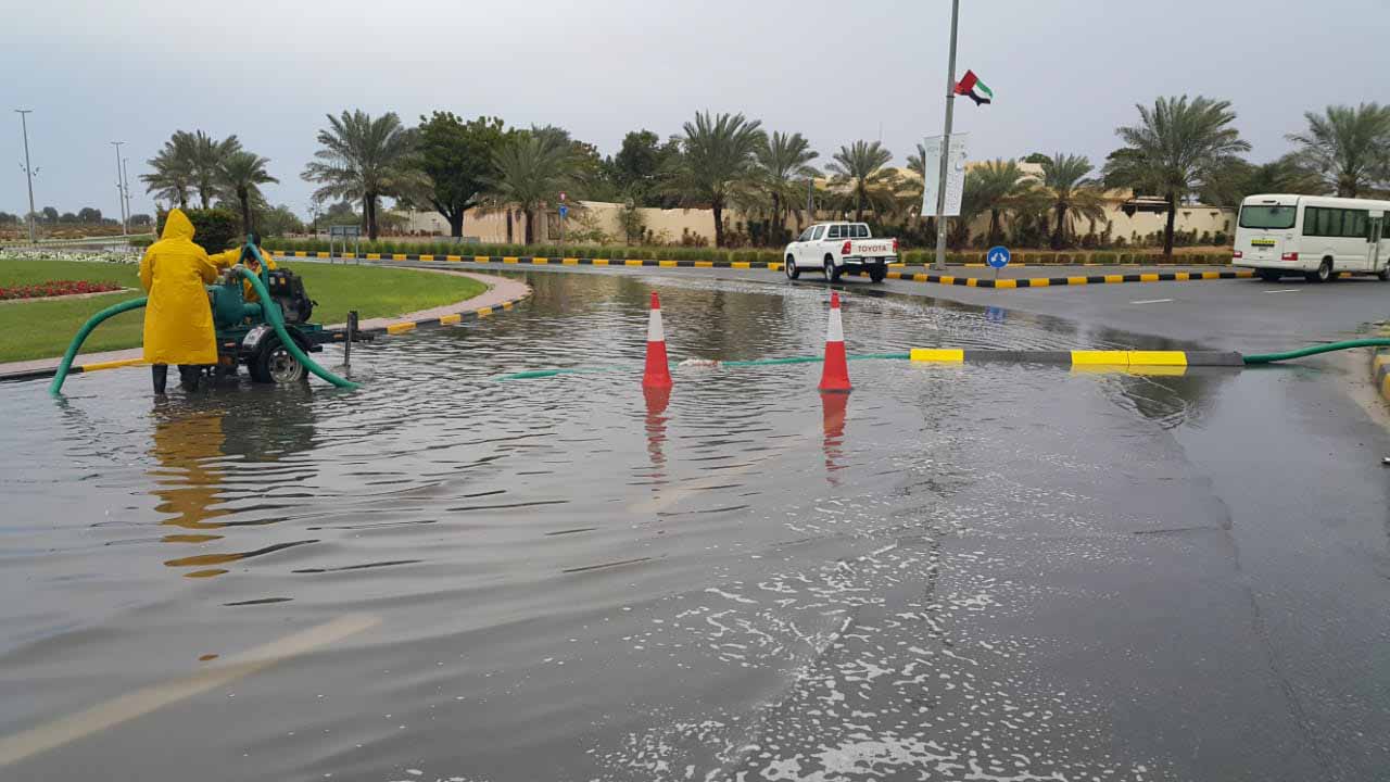 Image for the title: Al Hamriyah Municipality withdraws rainwater from roads 