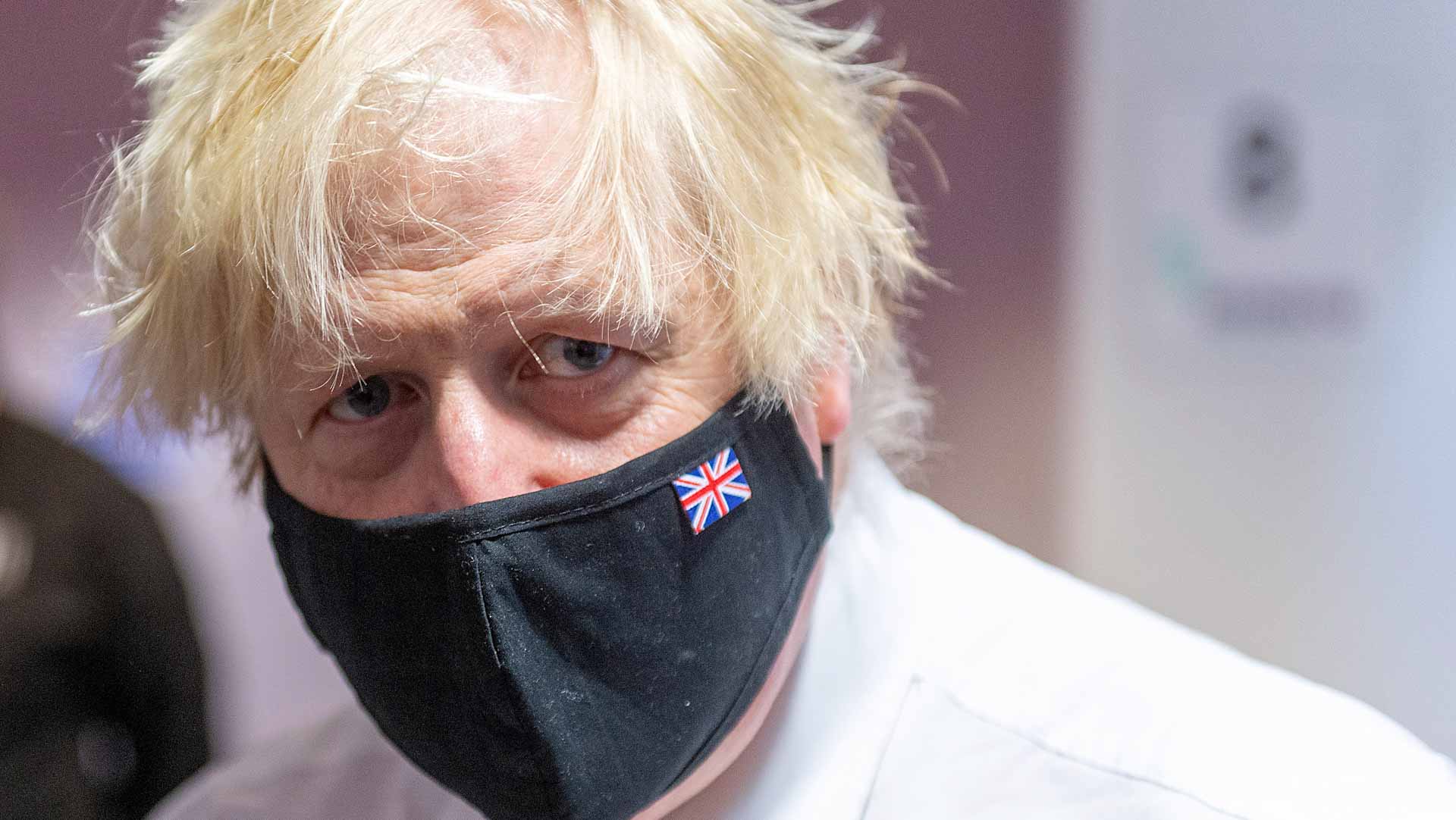 Image for the title: UK PM says hospitals face 'considerable pressure' 