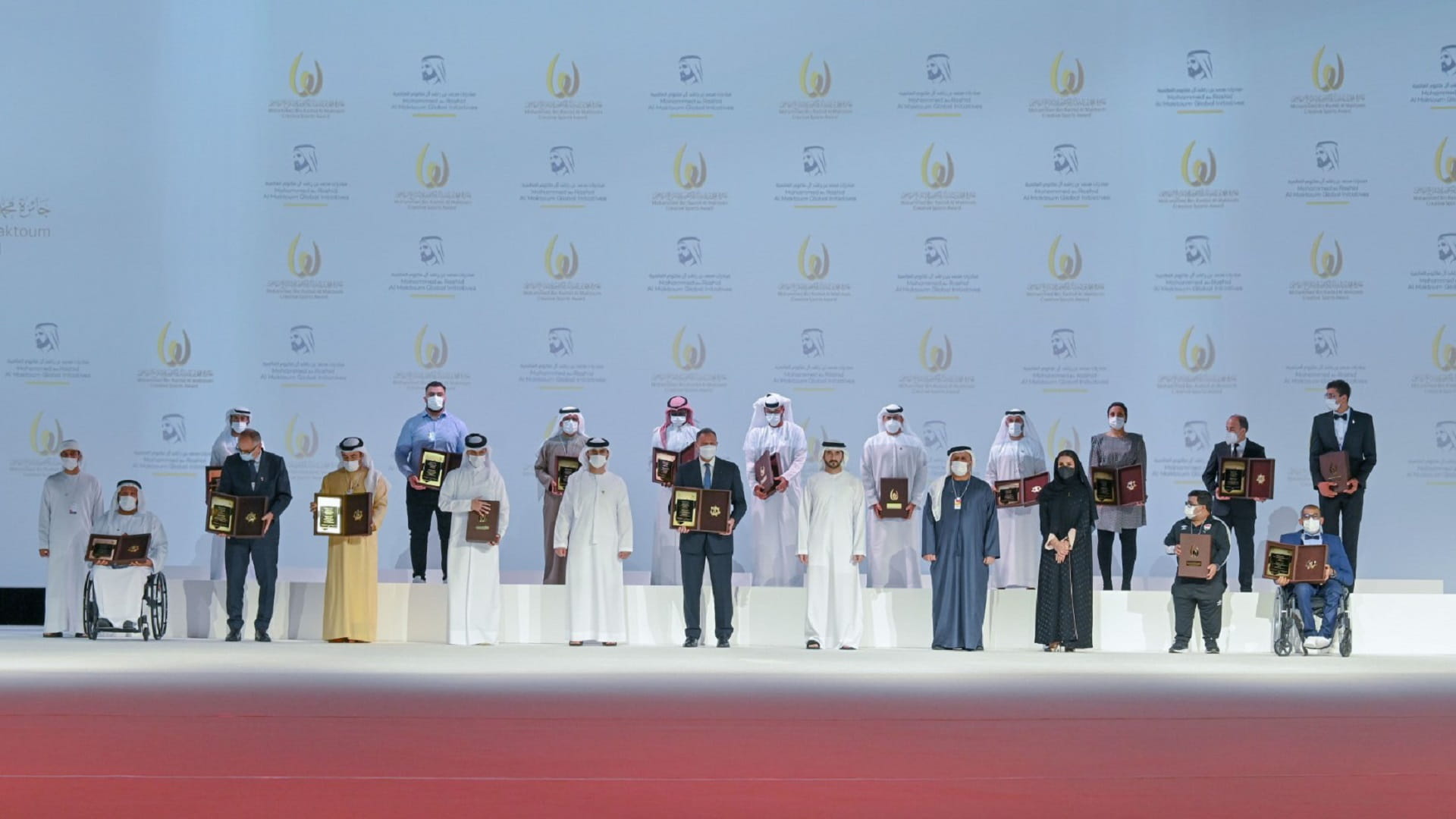 Image for the title: Hamdan bin Mohammed honours winners of “Creative Sports Award” 