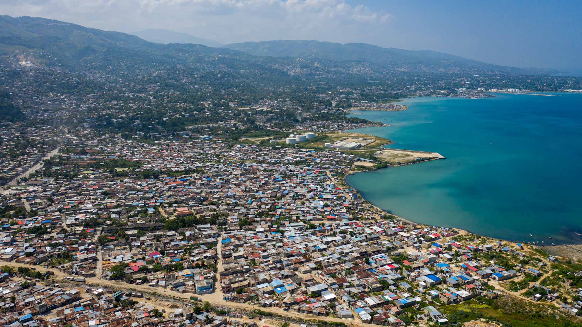 Image for the title: Latin American economy to lose steam this year: UN 