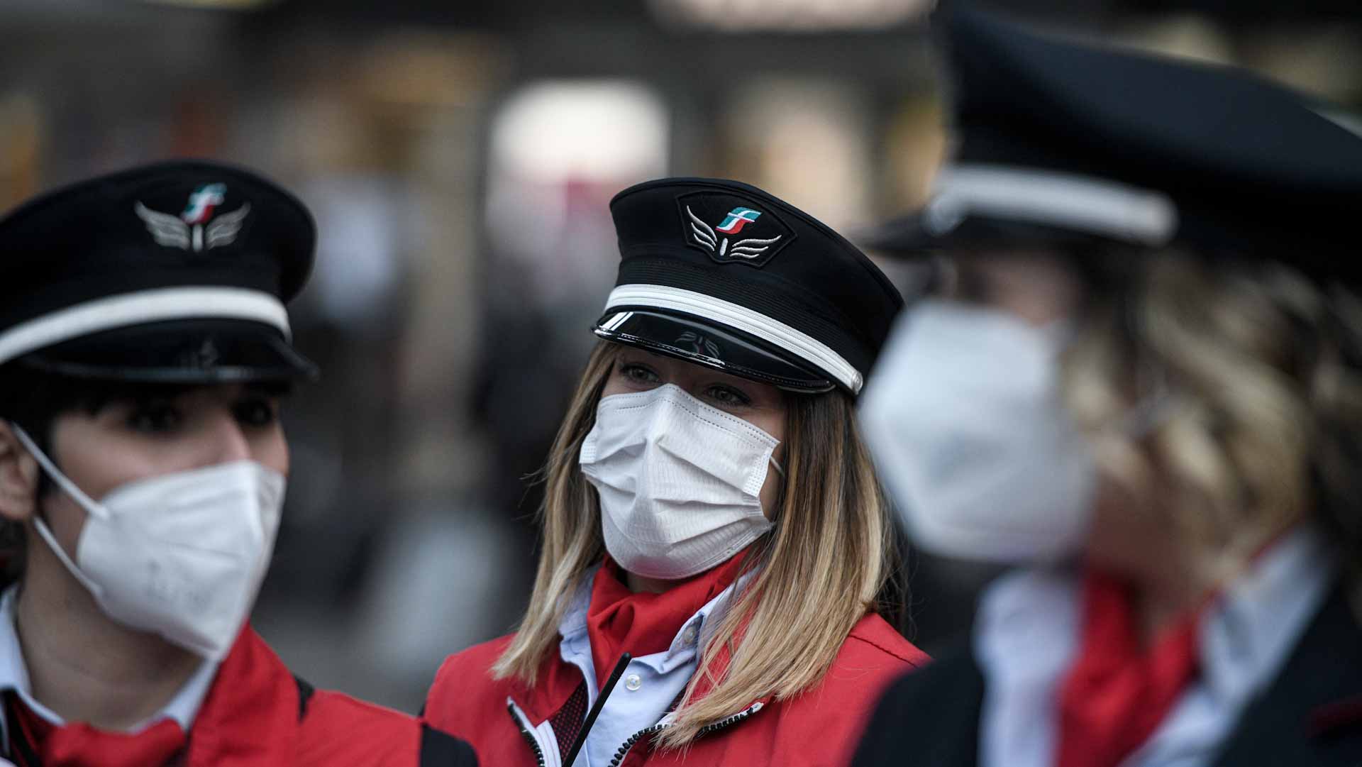 Image for the title: Italy reports 180,426 coronavirus cases on Saturday, 308 deaths 