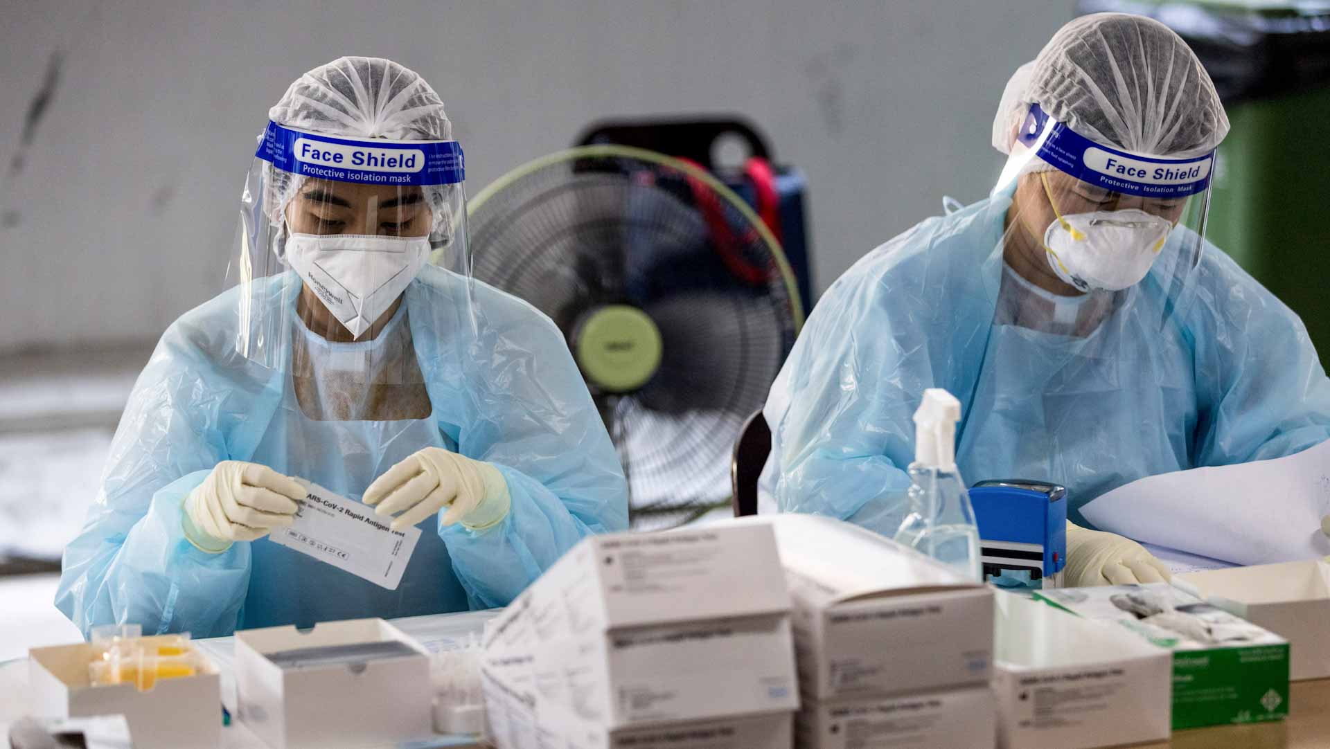 Image for the title: Thailand reports first death from Omicron coronavirus variant 