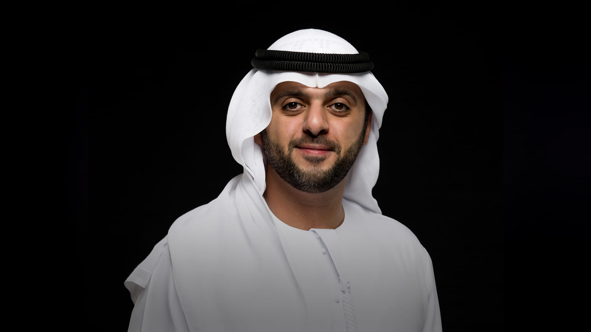 صورة بعنوان: "رافد" تطلق تطبيقها الذكي بتصميم أكثر حداثة يلاءم روح العصر 