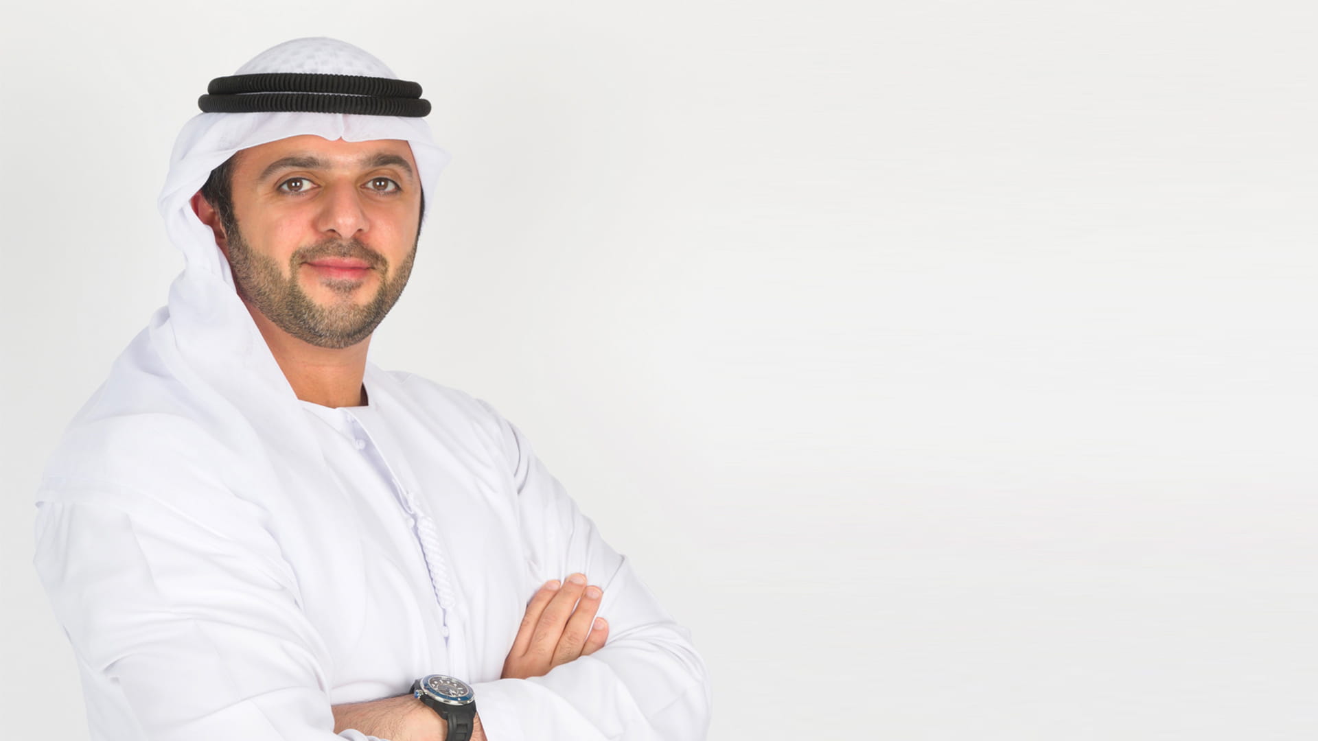 Image for the title: Rafid’s application provides comprehensive services to users 