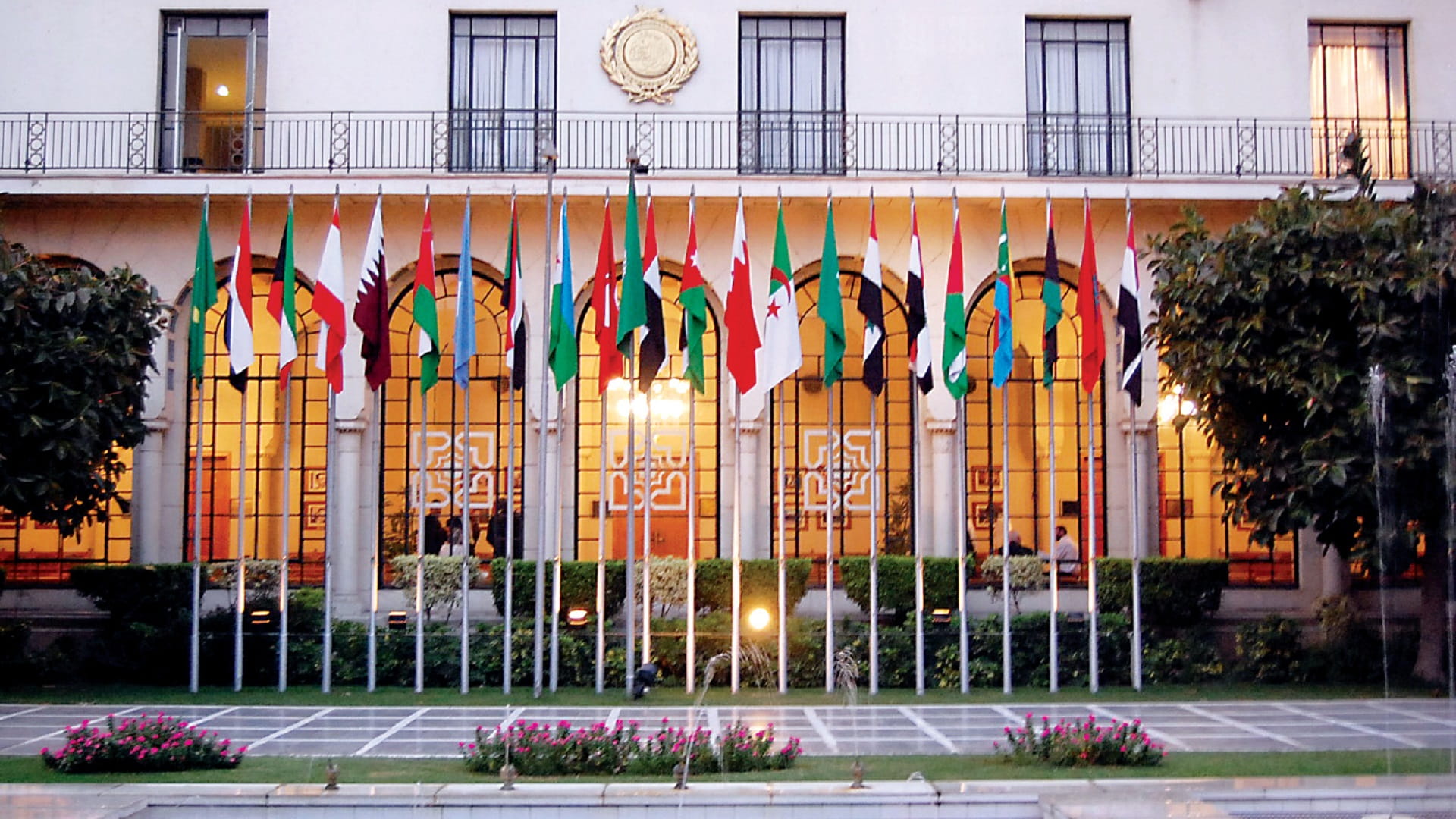 صورة بعنوان: الجامعة العربية تدين الاستهداف الإرهابي لمنشآت مدنية في الإمارات 