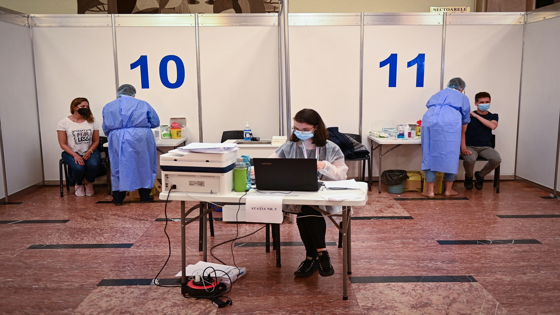 Image for the title: Romania sees biggest daily jump in COVID-19 cases in three months 