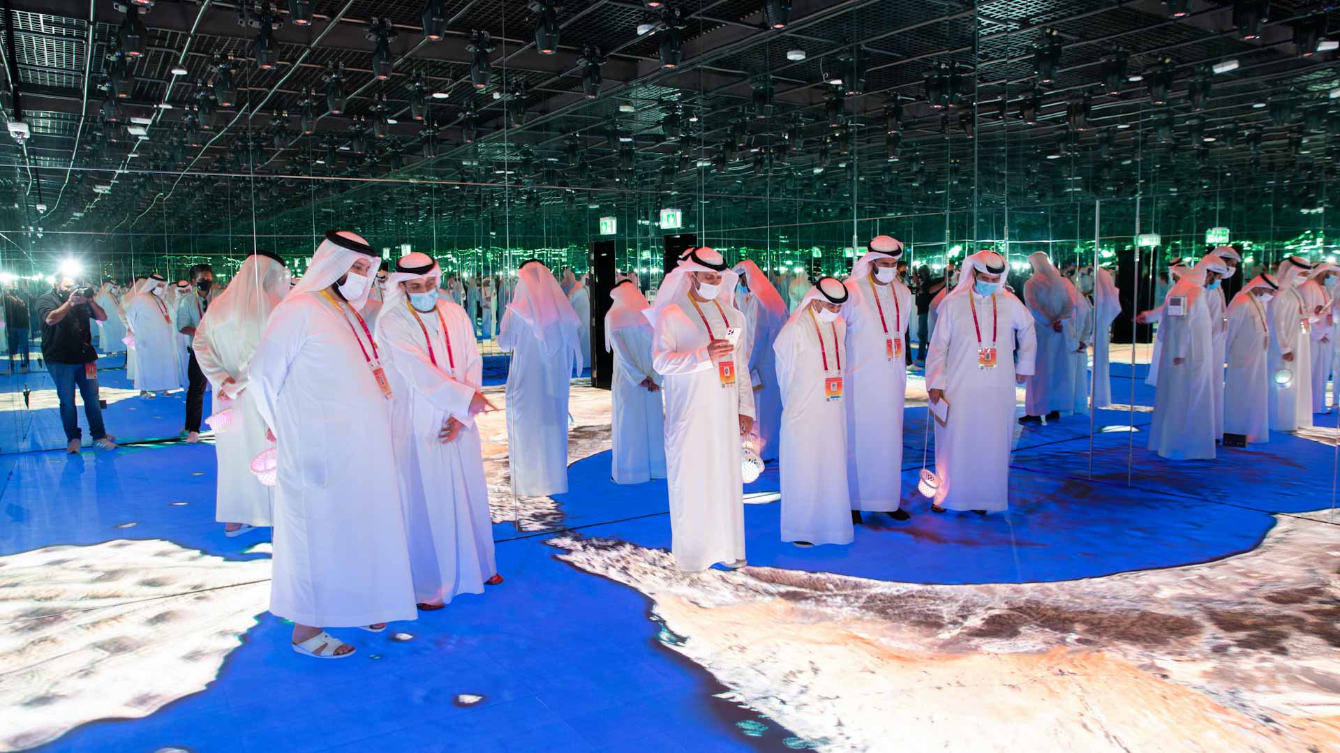 صورة بعنوان: جناح جامعة الإمارات في إكسبو.. منصة لخلق حلول علمية لمستقبل مستدام 