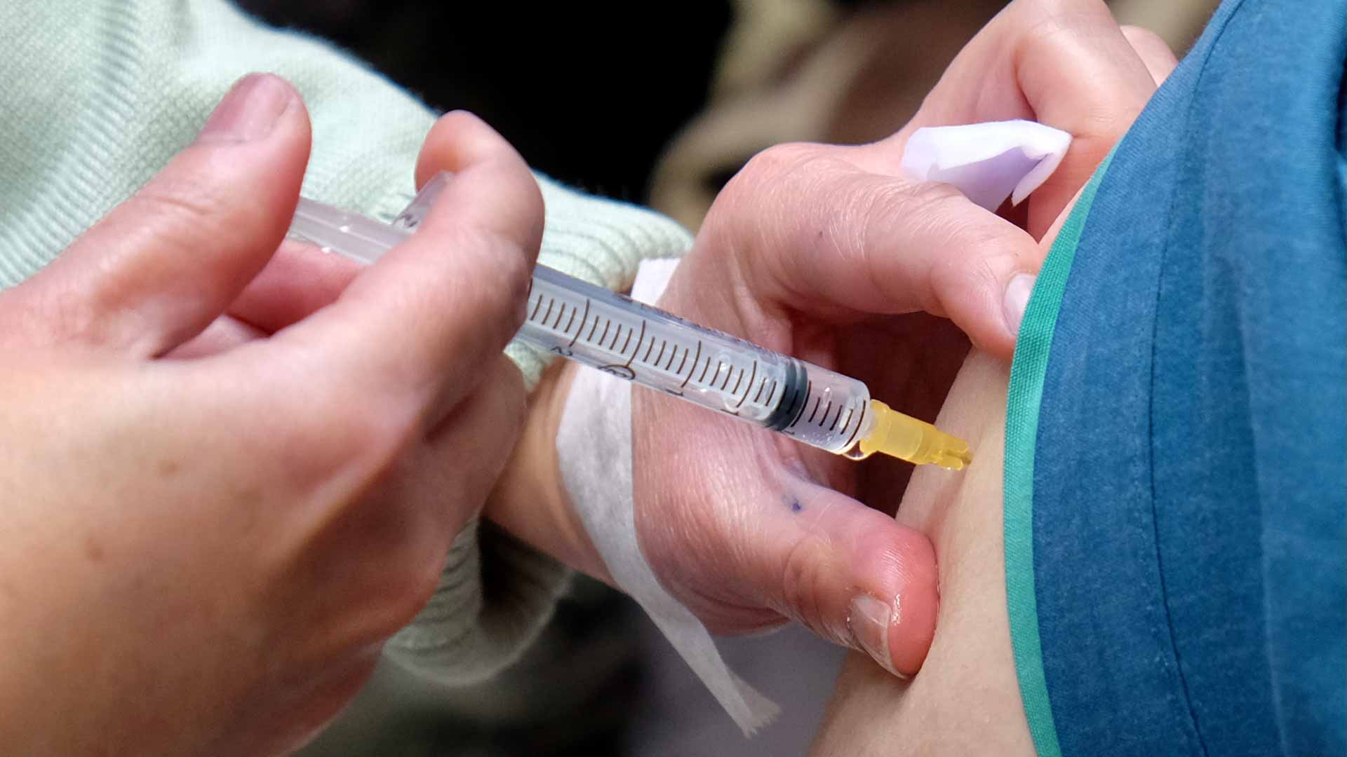 Image for the title: Taiwan on COVID alert as domestic Omicron cases spike 