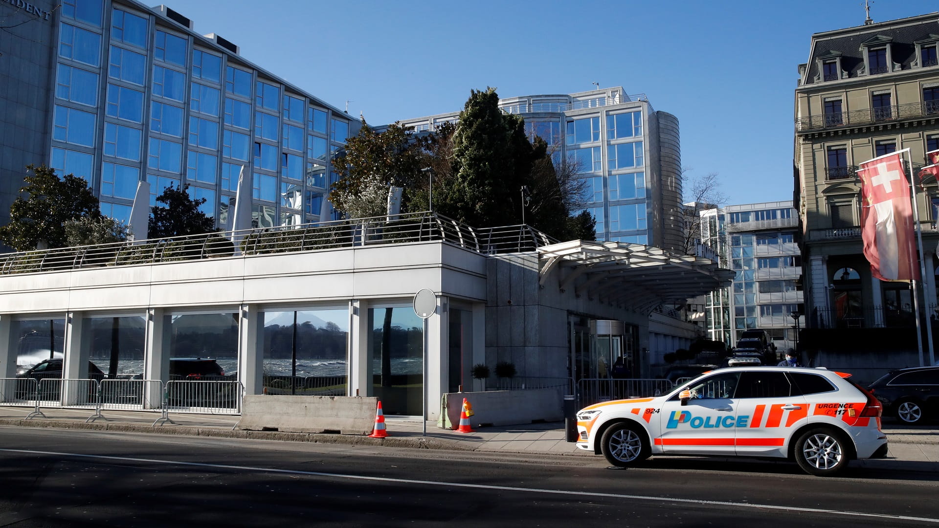 Image for the title: Russia says it wants foreign NATO troops out of Bulgaria, Romania 