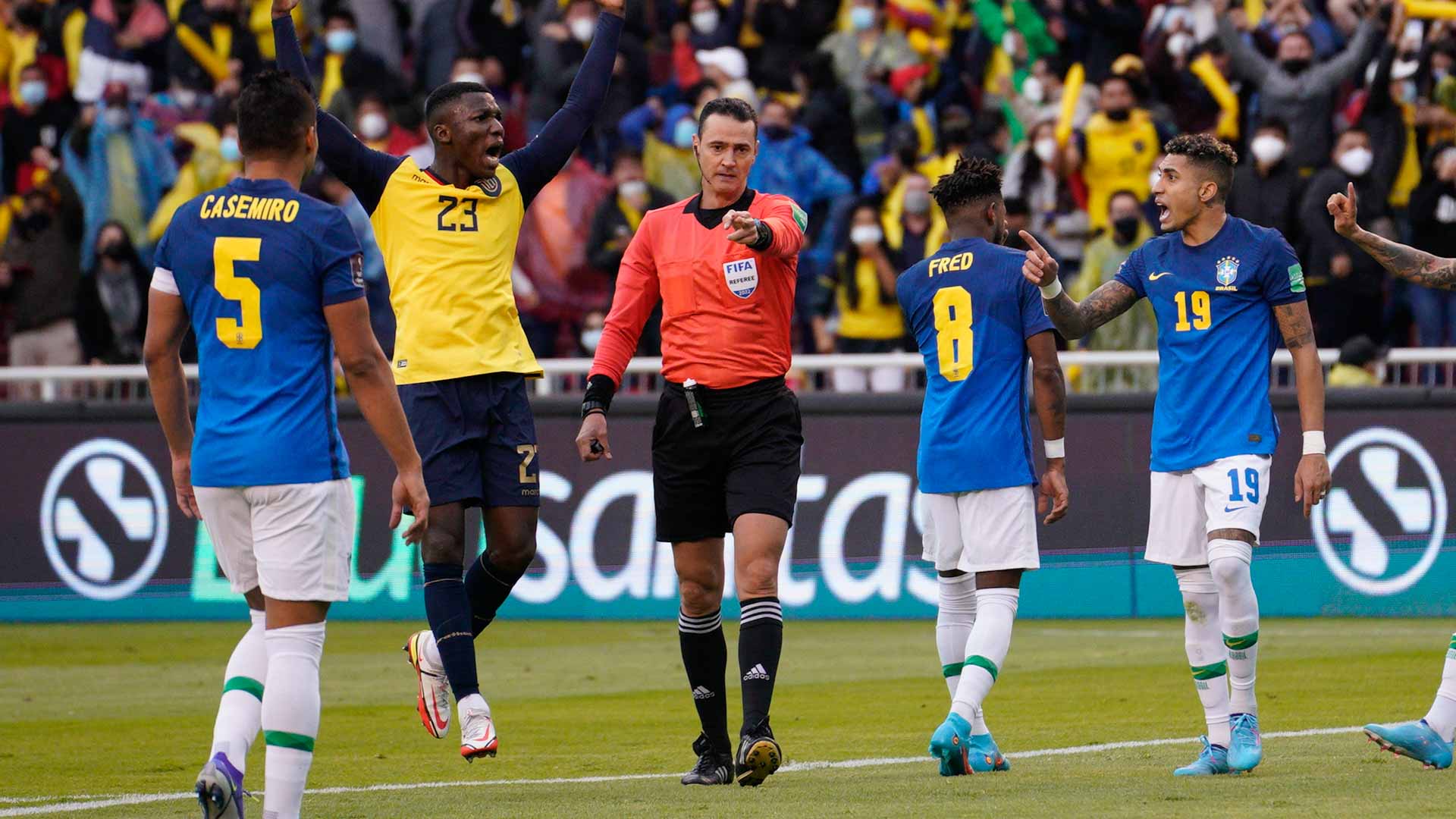 صورة بعنوان: البرازيل تتعادل أمام الإكوادور في تصفيات المونديال 