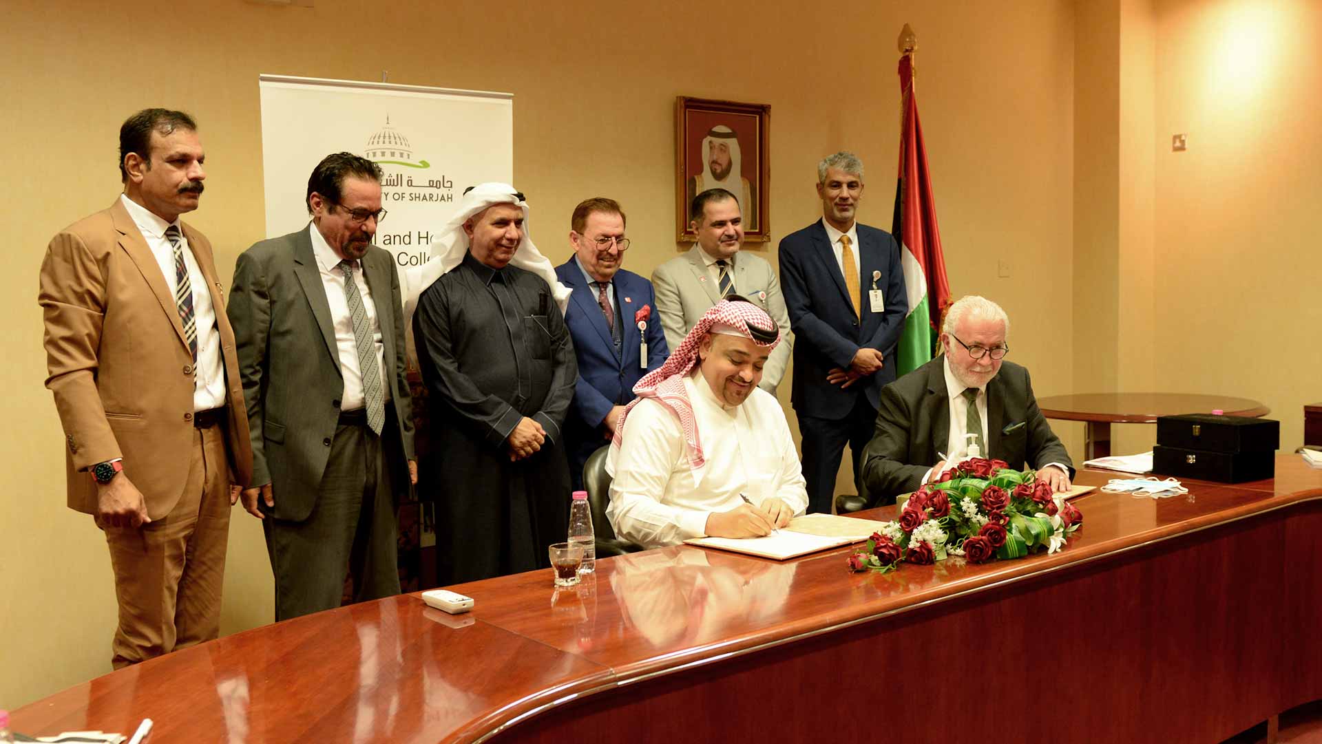 صورة بعنوان: جامعة الشارقة توقع مذكرة تفاهم مع مجموعة الدكتور سليمان الحبيب 