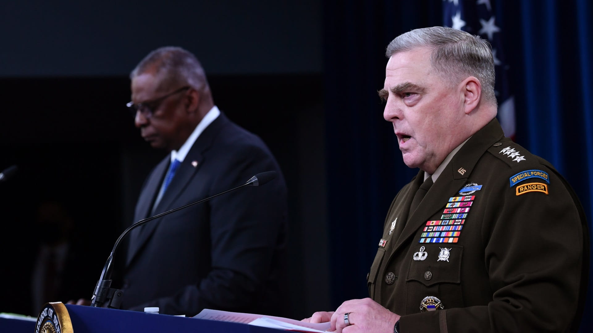 Image for the title: Biden to send troops to eastern Europe amid Ukraine diplomacy push 